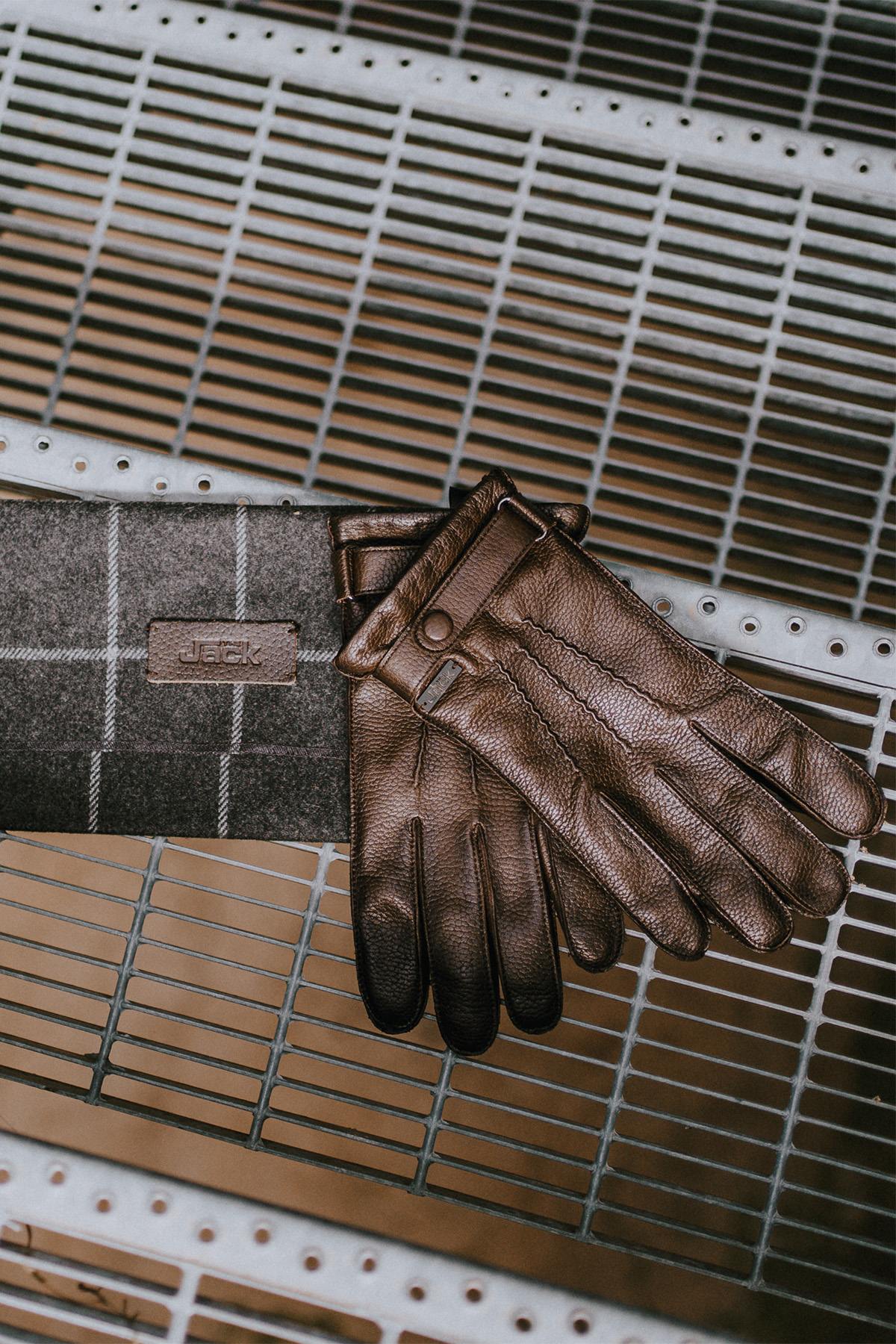 Dark brown gentleman's leather glove - Image n°5