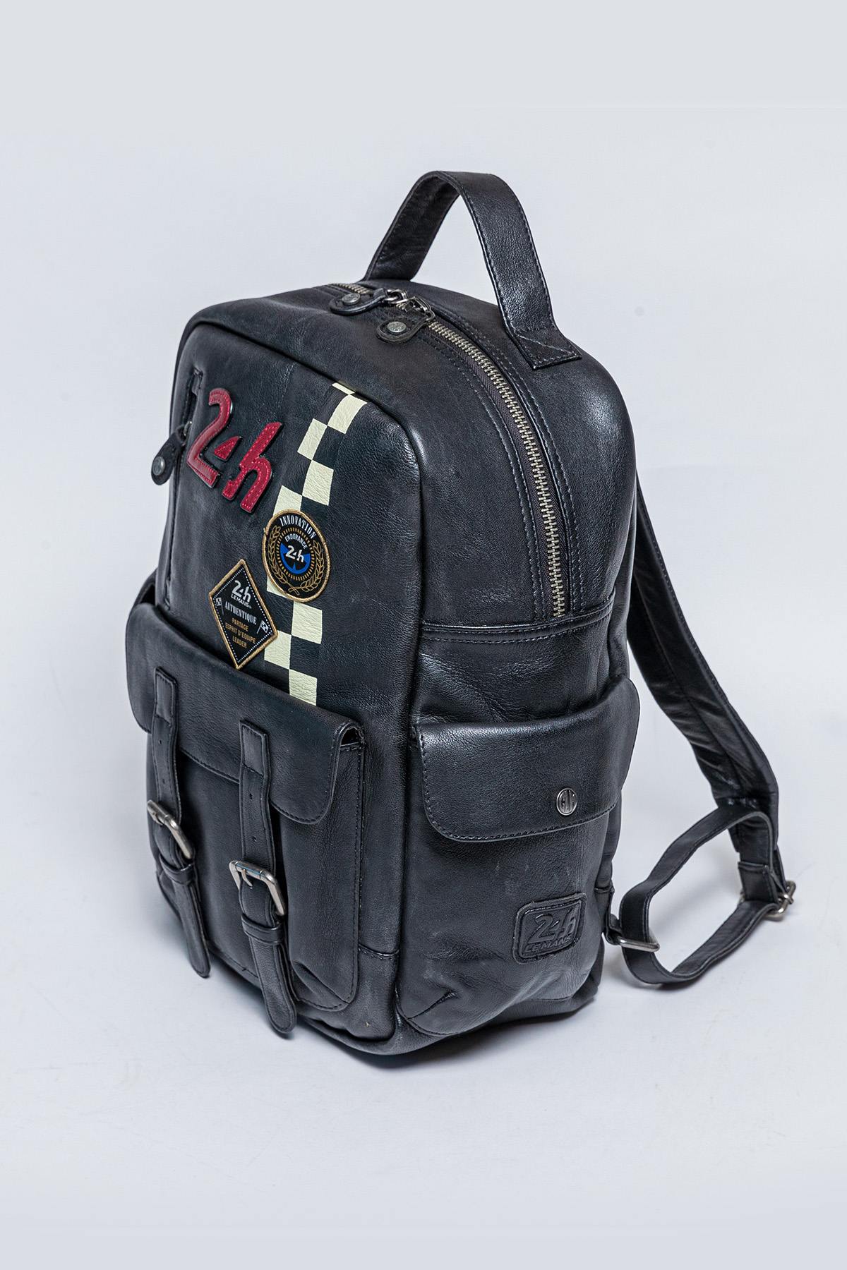 Black racing leather backpack with checkerboard - Image n°2