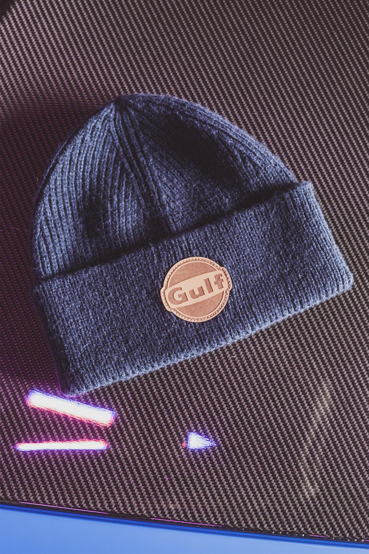 Navy blue beanie with monochrome Gulf logo - Image n°1