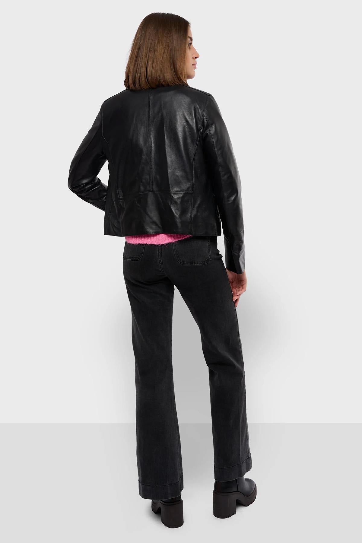 Black lightweight leather jacket with shirt collar - Image n°5