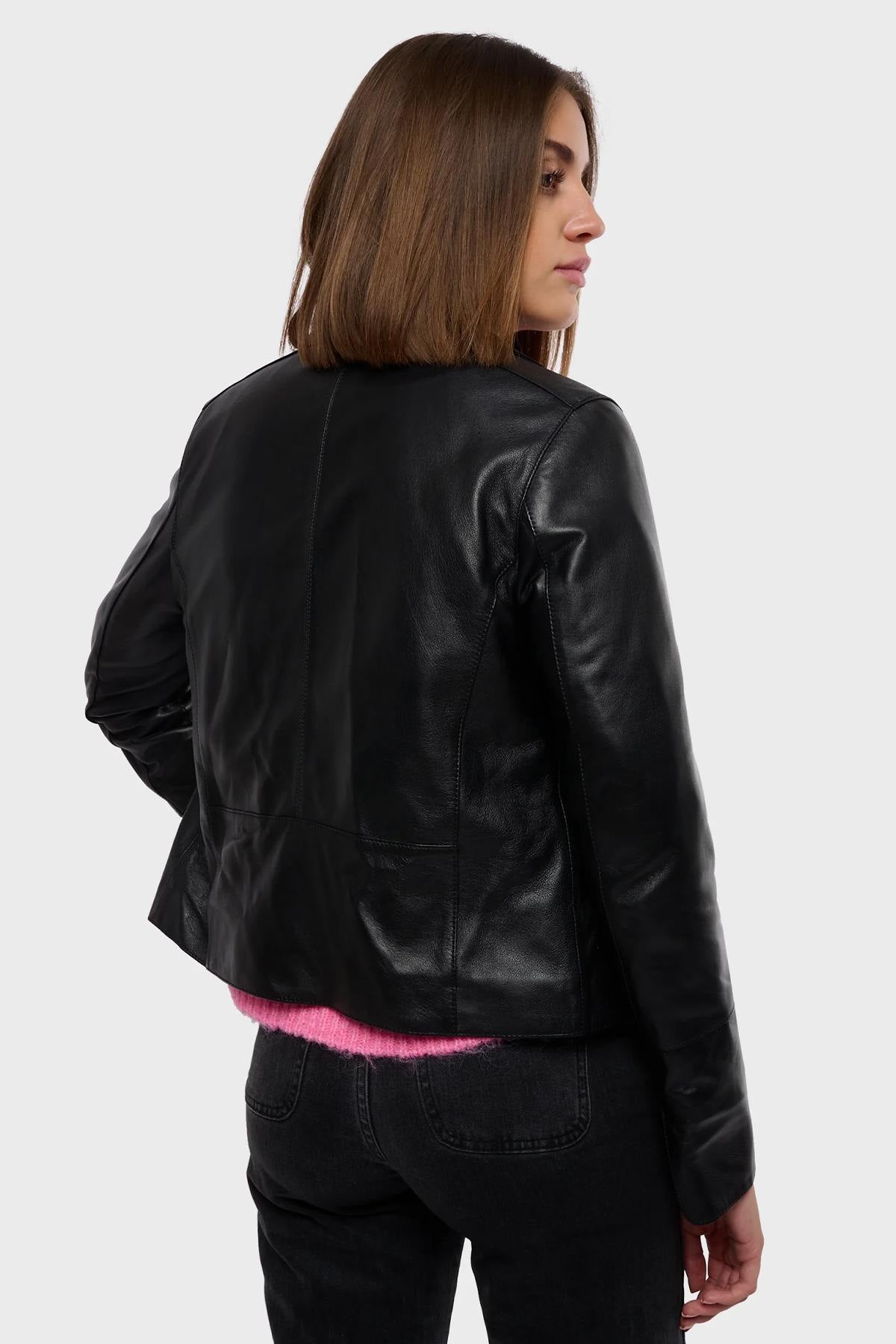 Black lightweight leather jacket with shirt collar - Image n°3