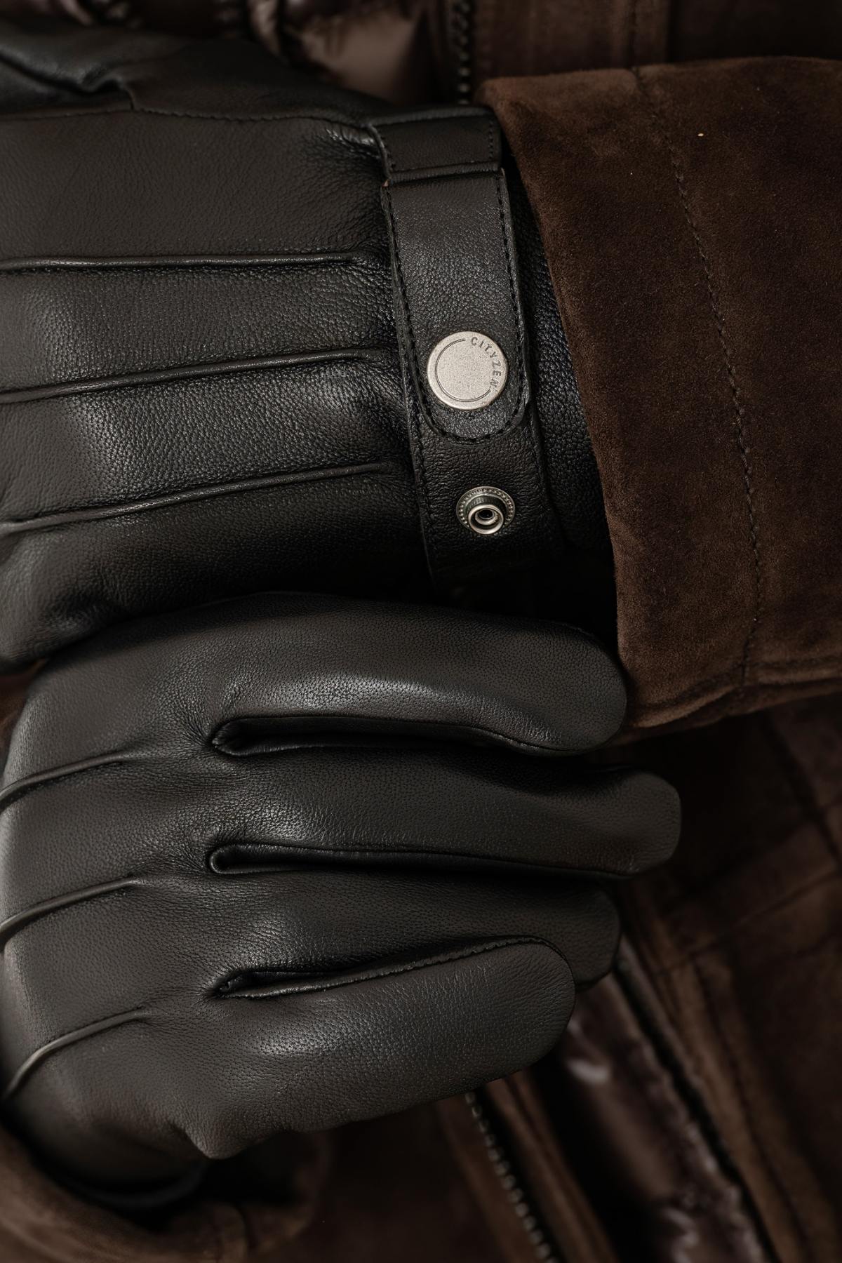 Black sheepskin gloves - Image n°4