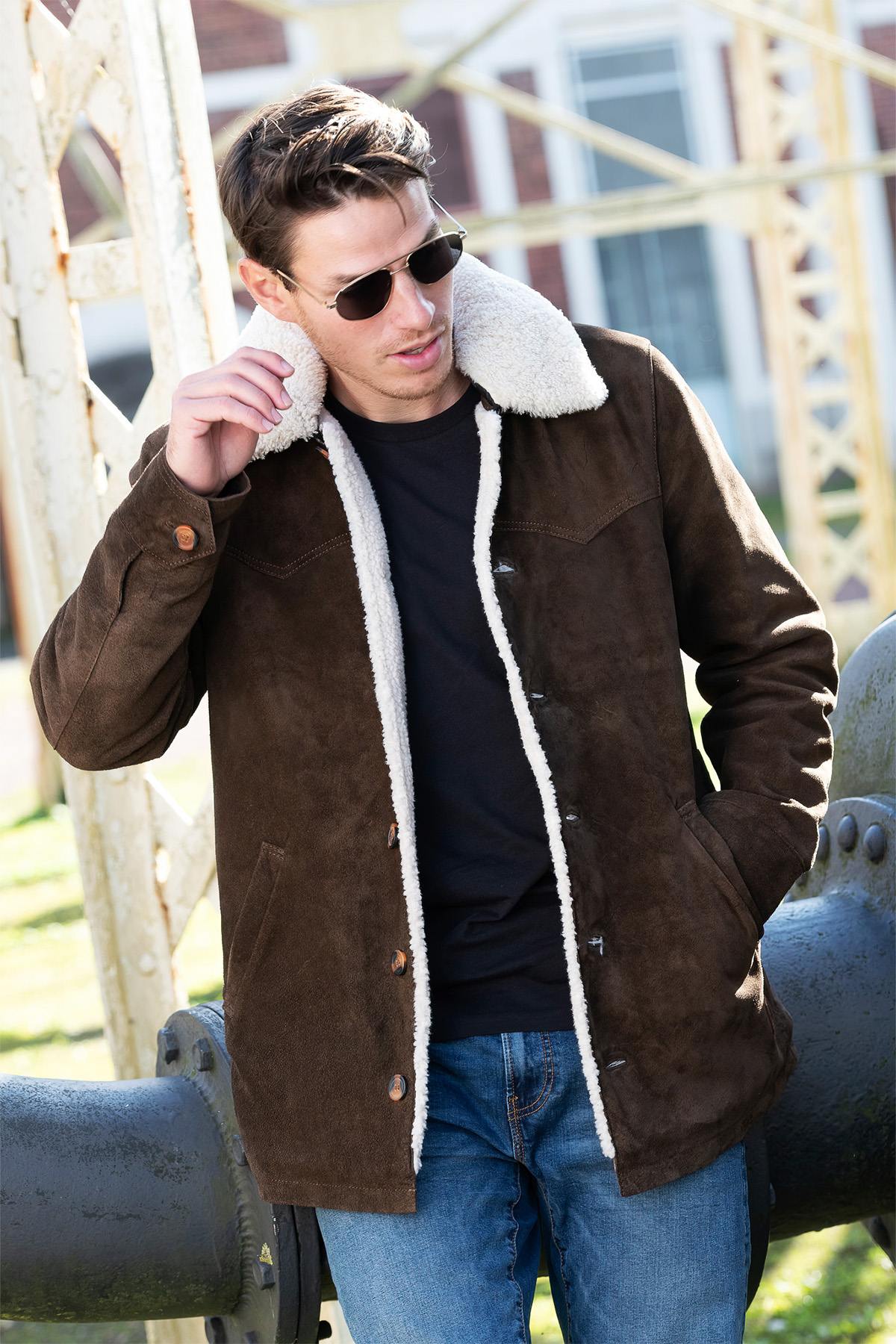 Mid-length suede leather jacket with Sherpa lining - Image n°4