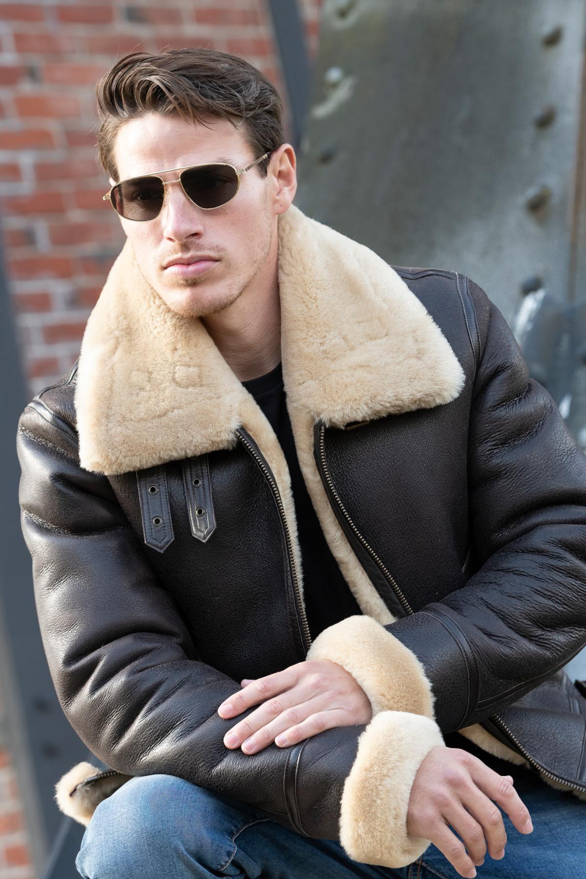 Brown and beige shearling bomber jacket - Image n°1