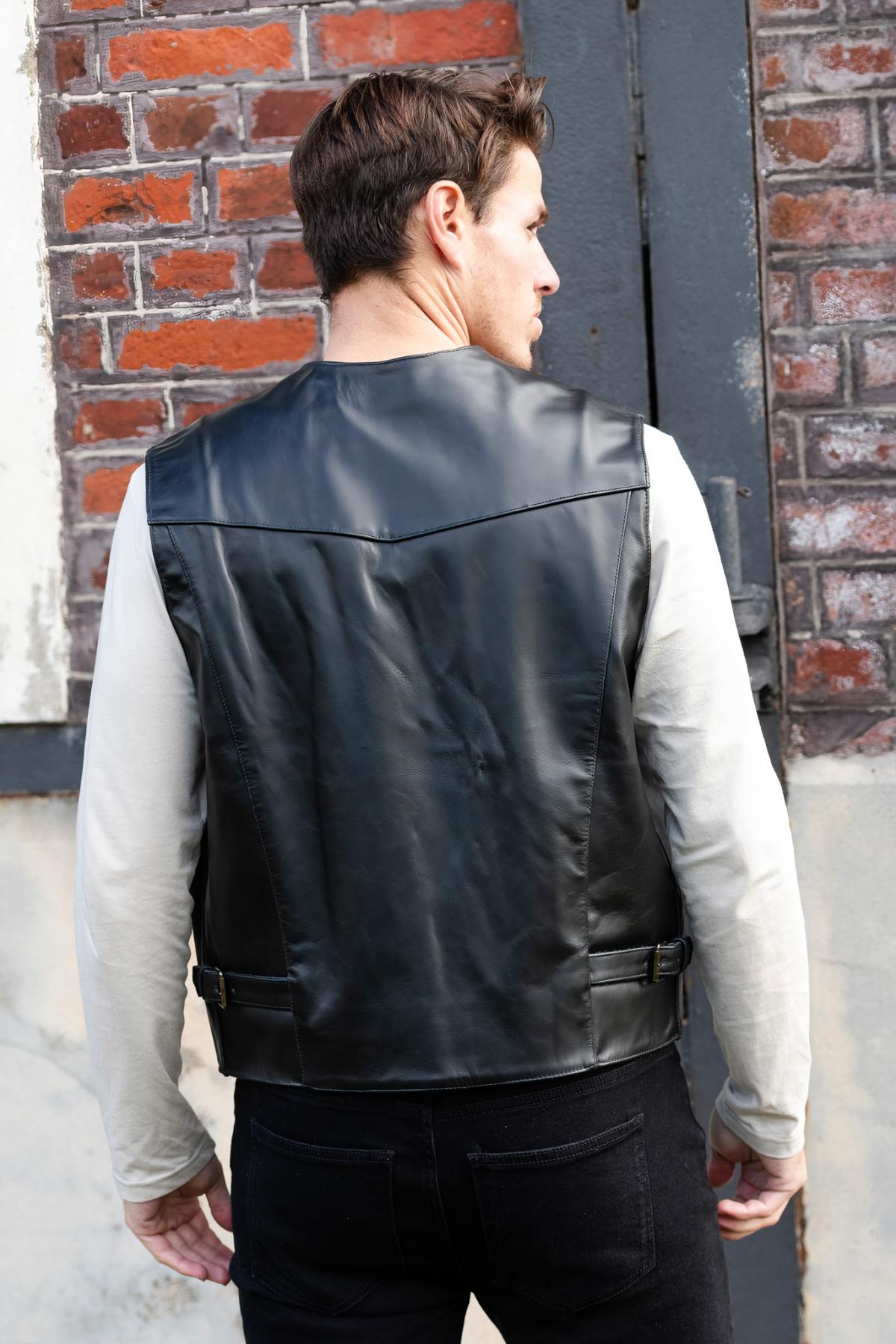 Black buffalo leather biker vest - Image n°3