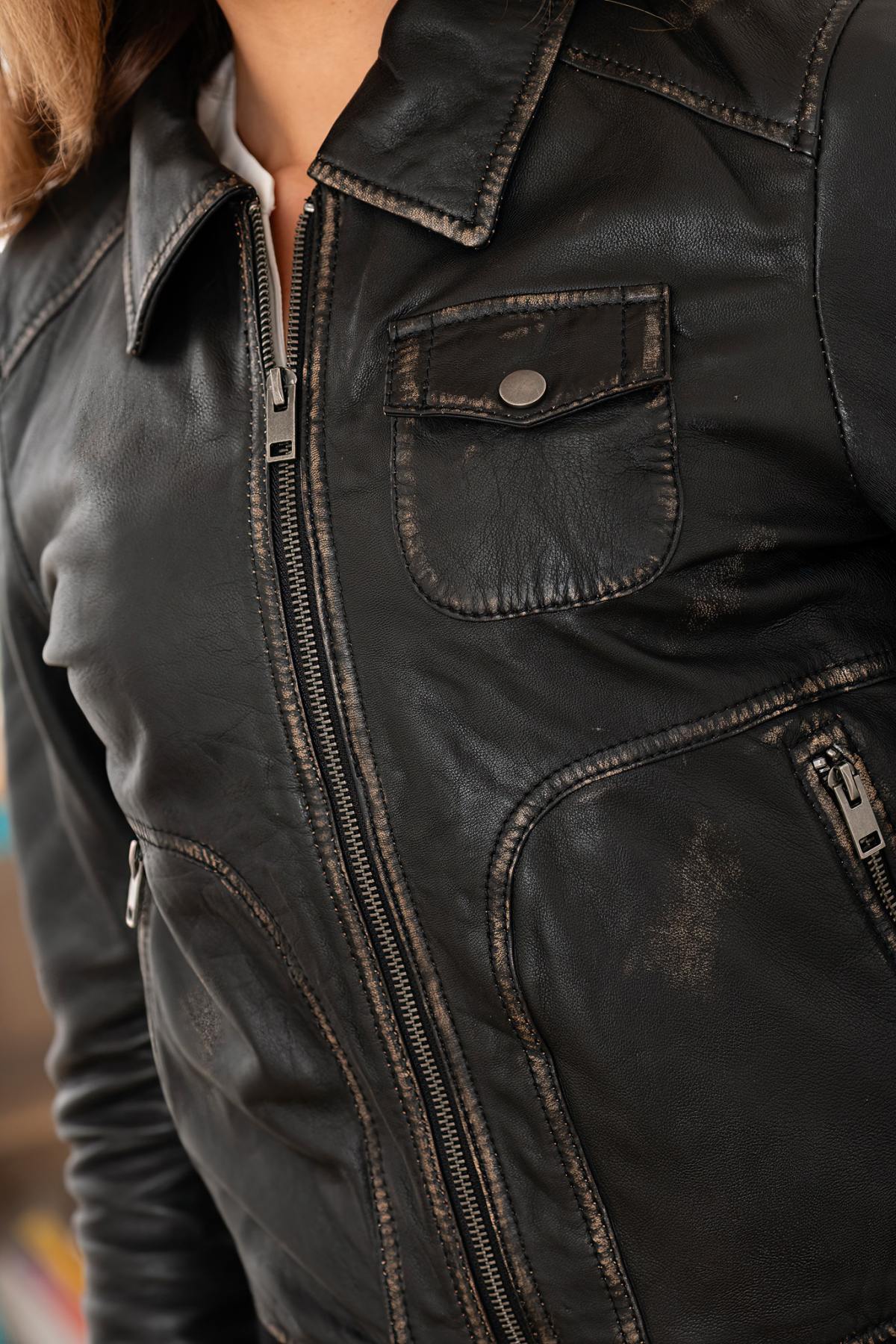 Brown leather jacket with shirt collar and ribbed edges in aged look - Image n°2