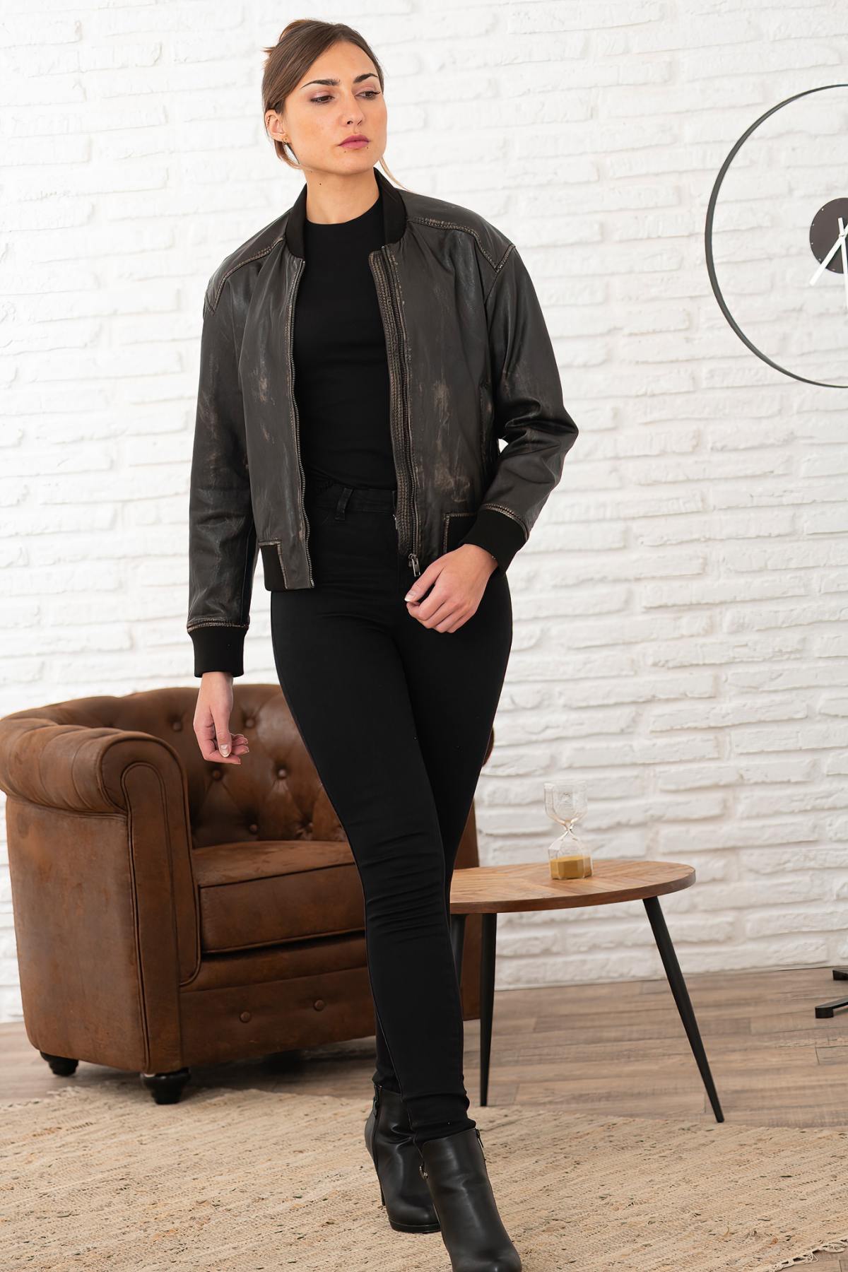 Women's distressed brown leather bomber jacket - Image n°3