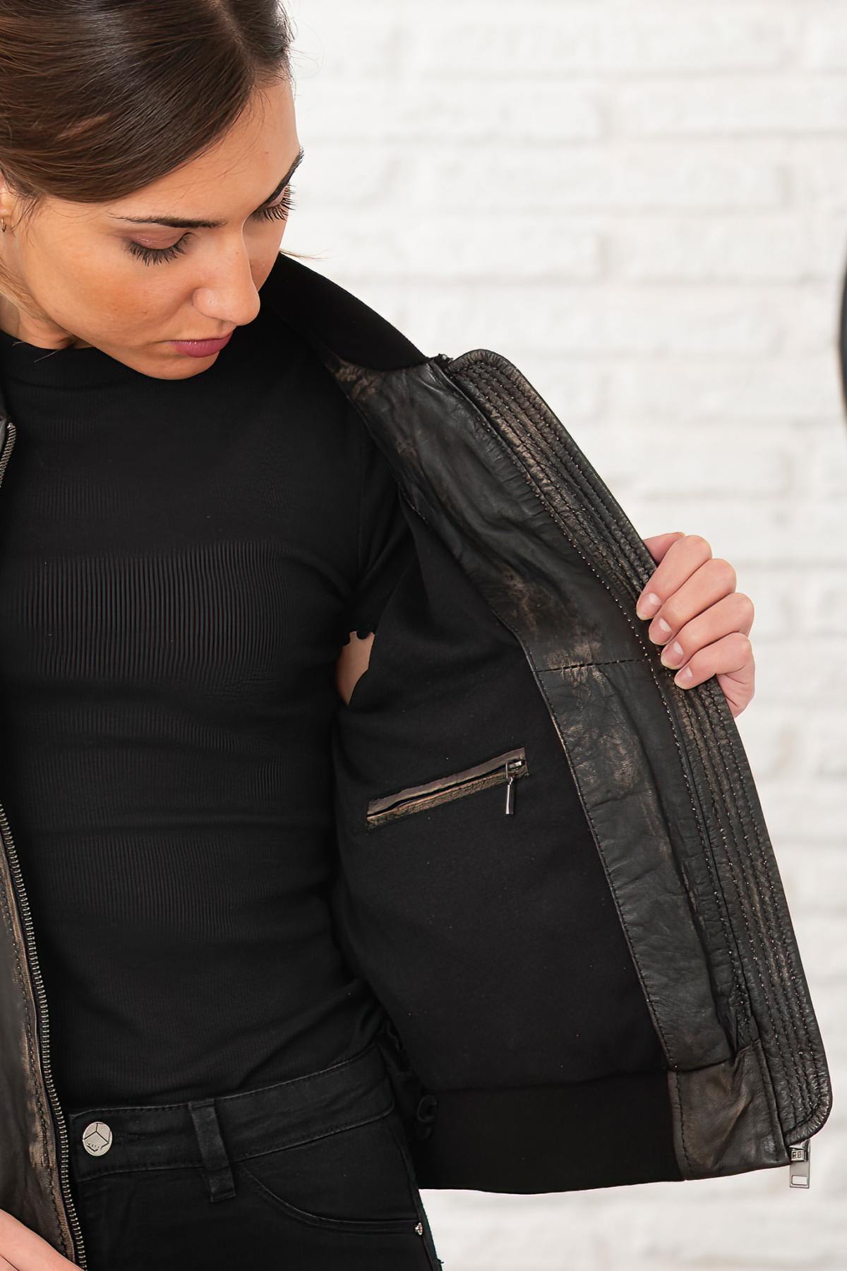 Women's distressed brown leather bomber jacket - Image n°5