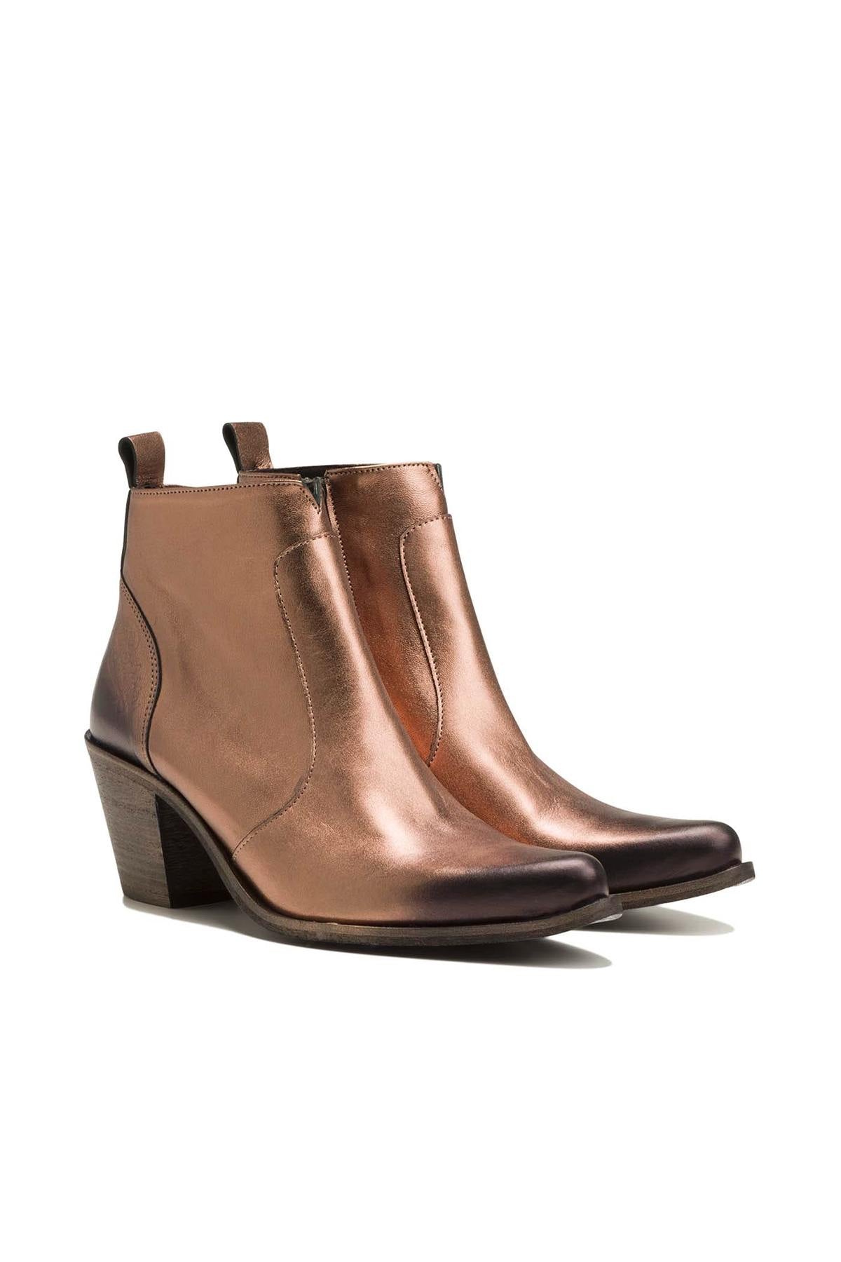 Bronze-colored laminated leather ankle boots - Image n°1