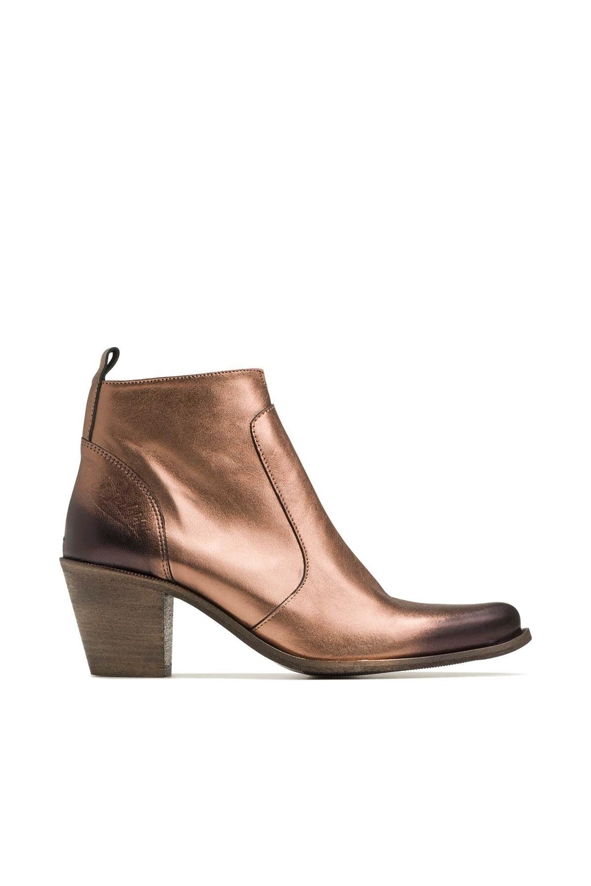 Bronze-colored laminated leather ankle boots - Image n°2