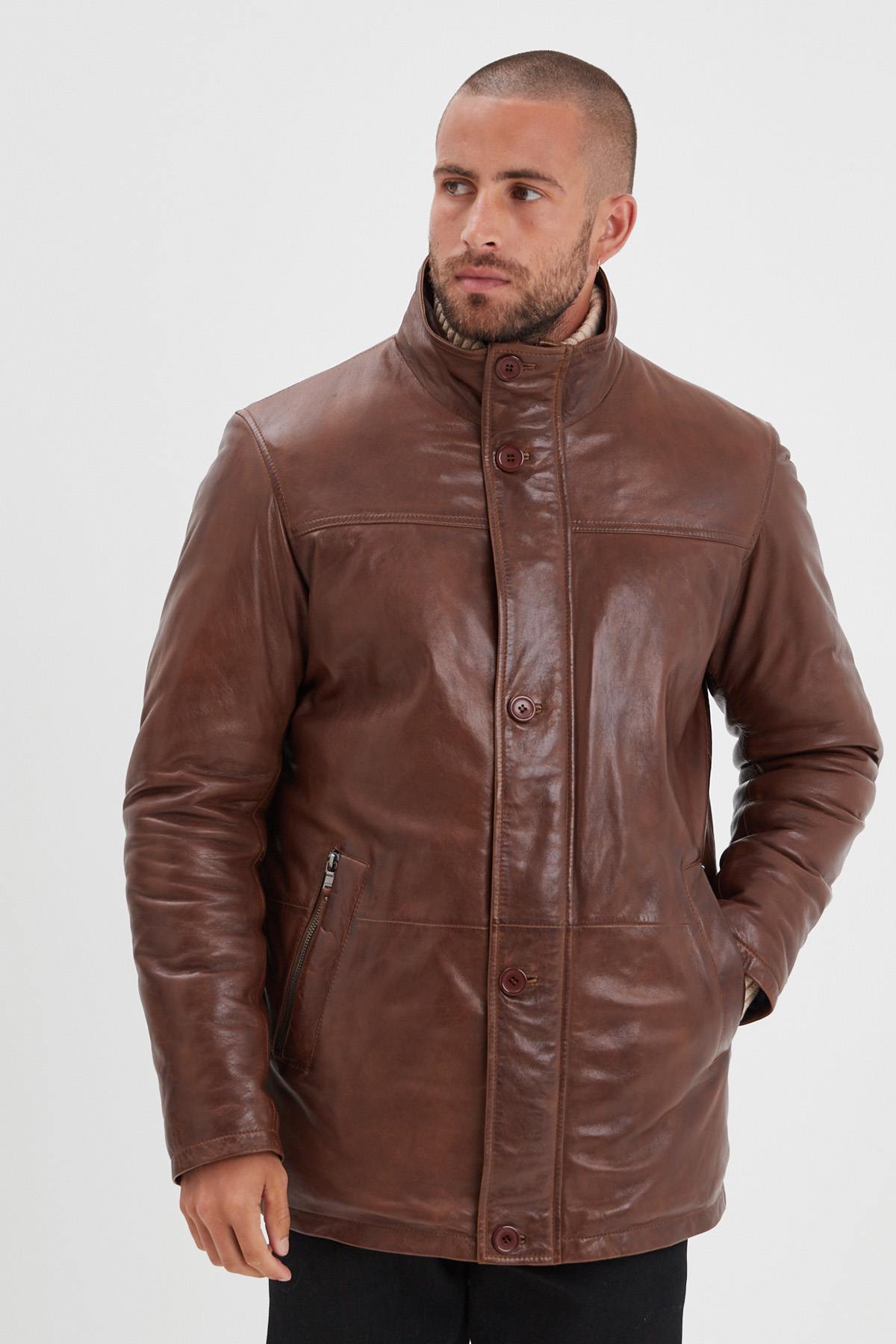 Mid-length bison-colored leather jacket with quilted facing - Image n°6