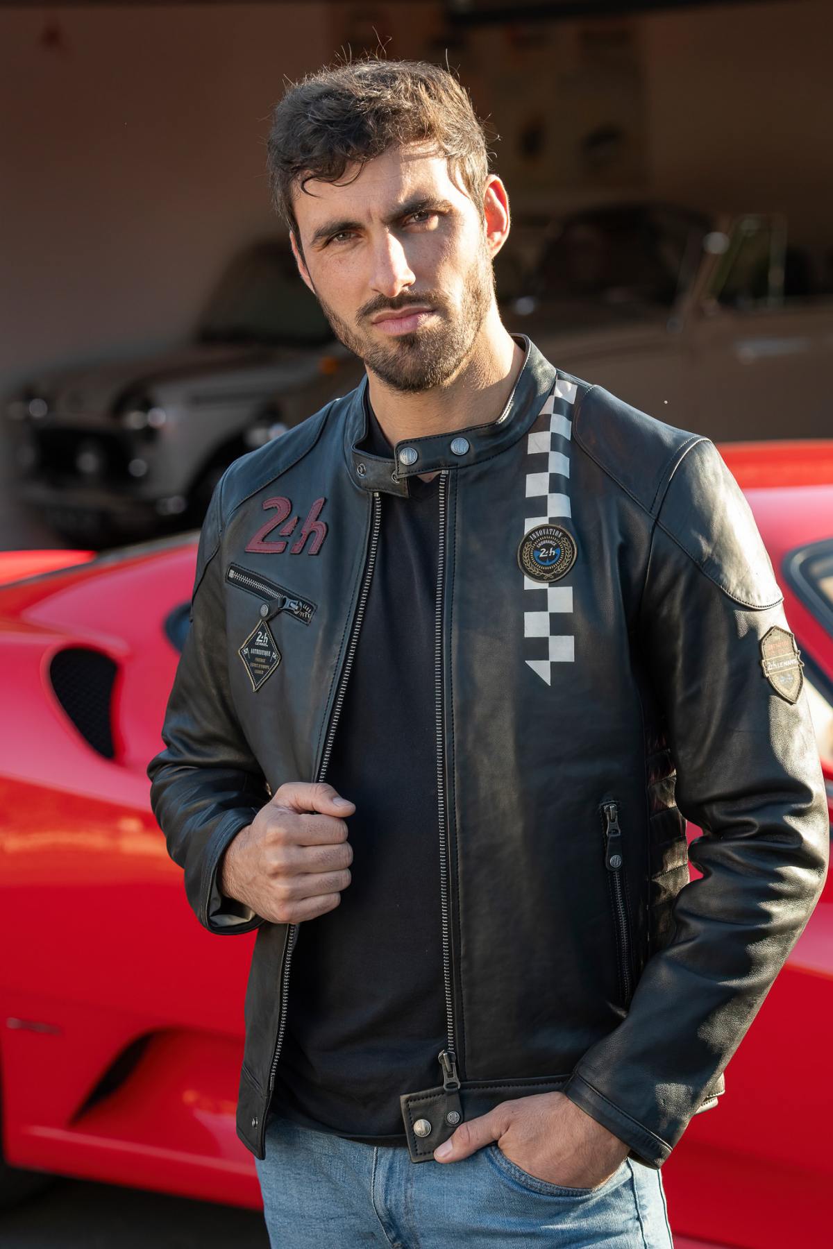 Black leather jacket with racing stripe - Image n°6