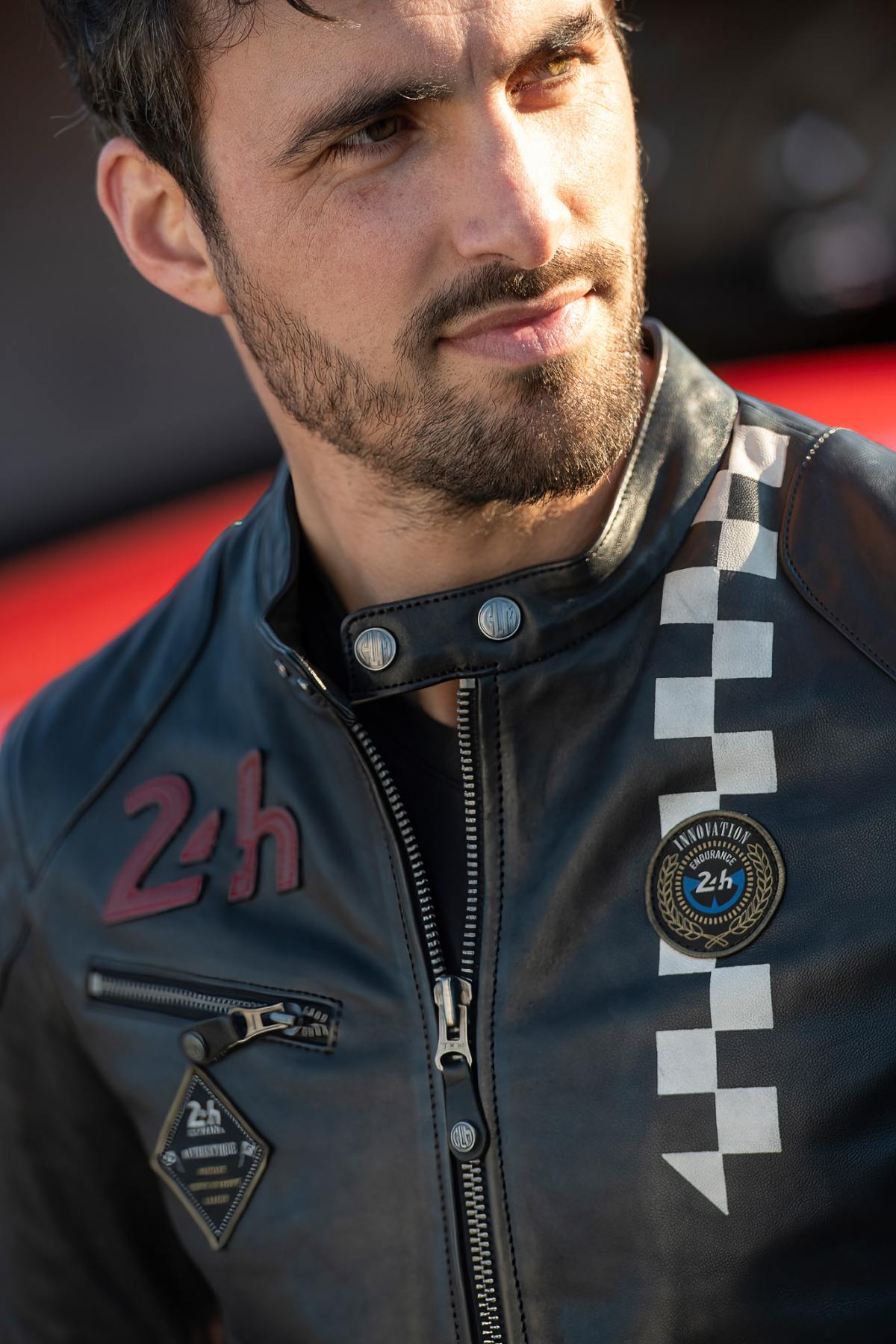 Black leather jacket with racing stripe - Image n°2