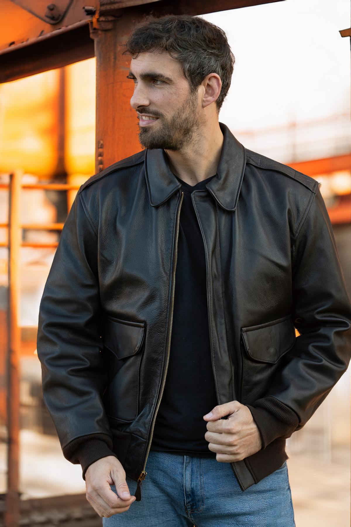 Leather bomber jacket with shirt collar made in the USA - Image n°1