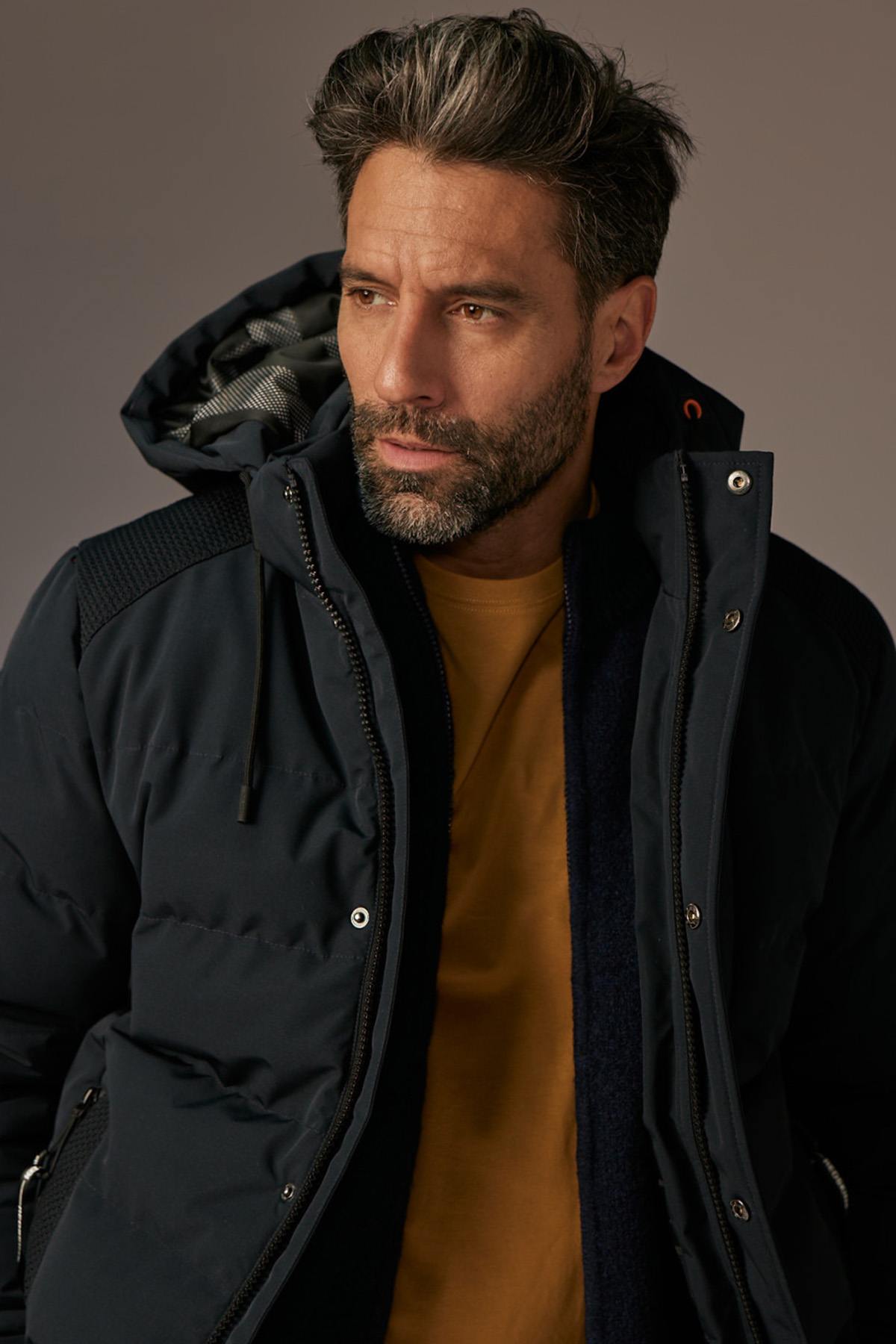 Dark Navy Blue Hooded Down Jacket for Men - Image n°5