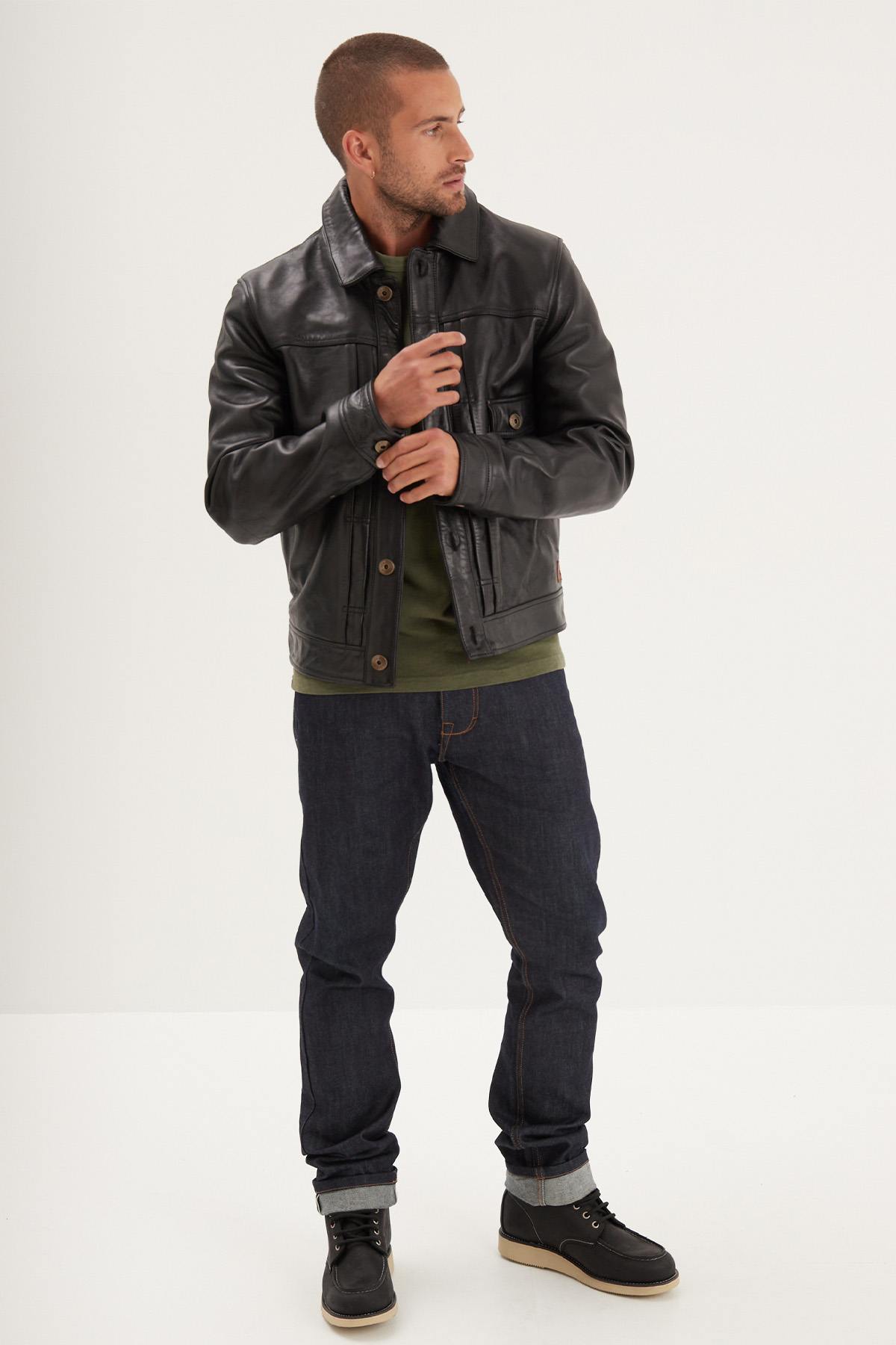 Thick black leather jacket with shirt collar - Image n°4