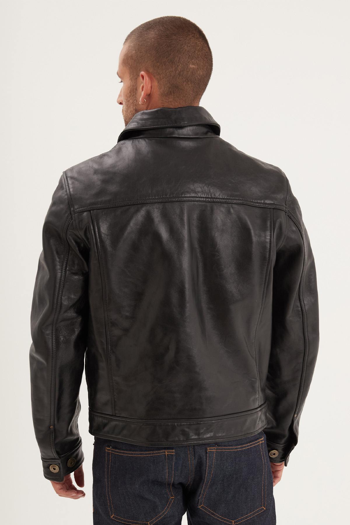 Thick black leather jacket with shirt collar - Image n°3