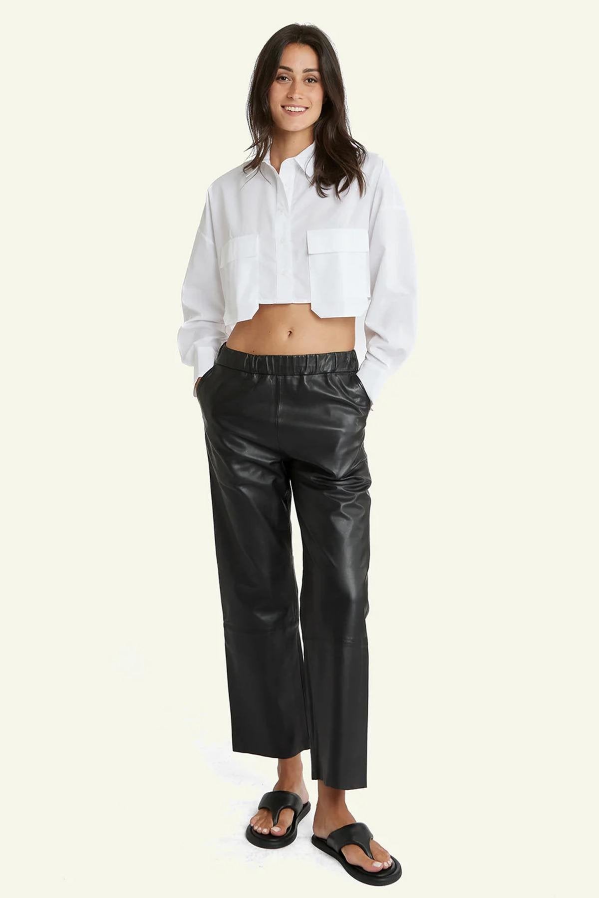 Soft and comfortable black leather pants - Image n°2