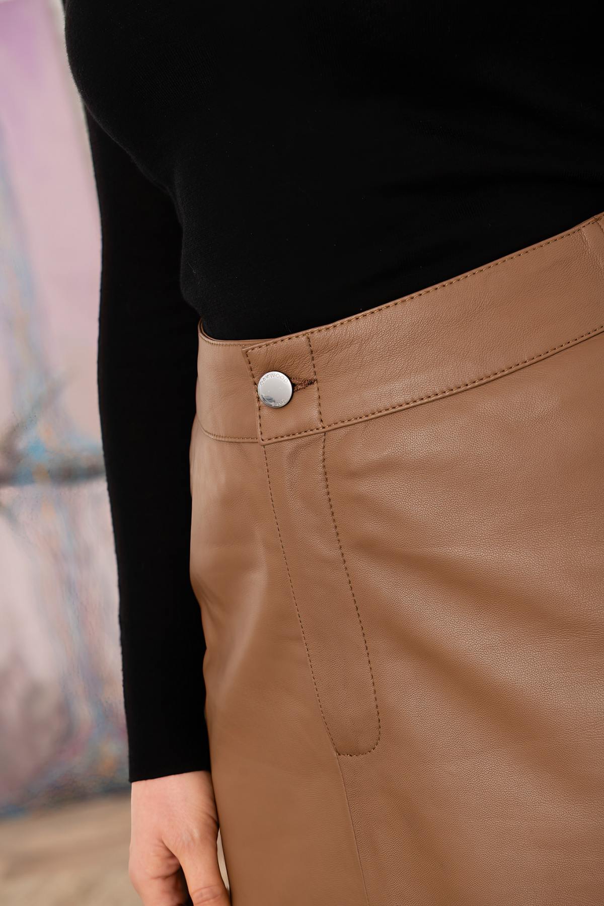 Long coffee-colored leather skirt - Image n°3