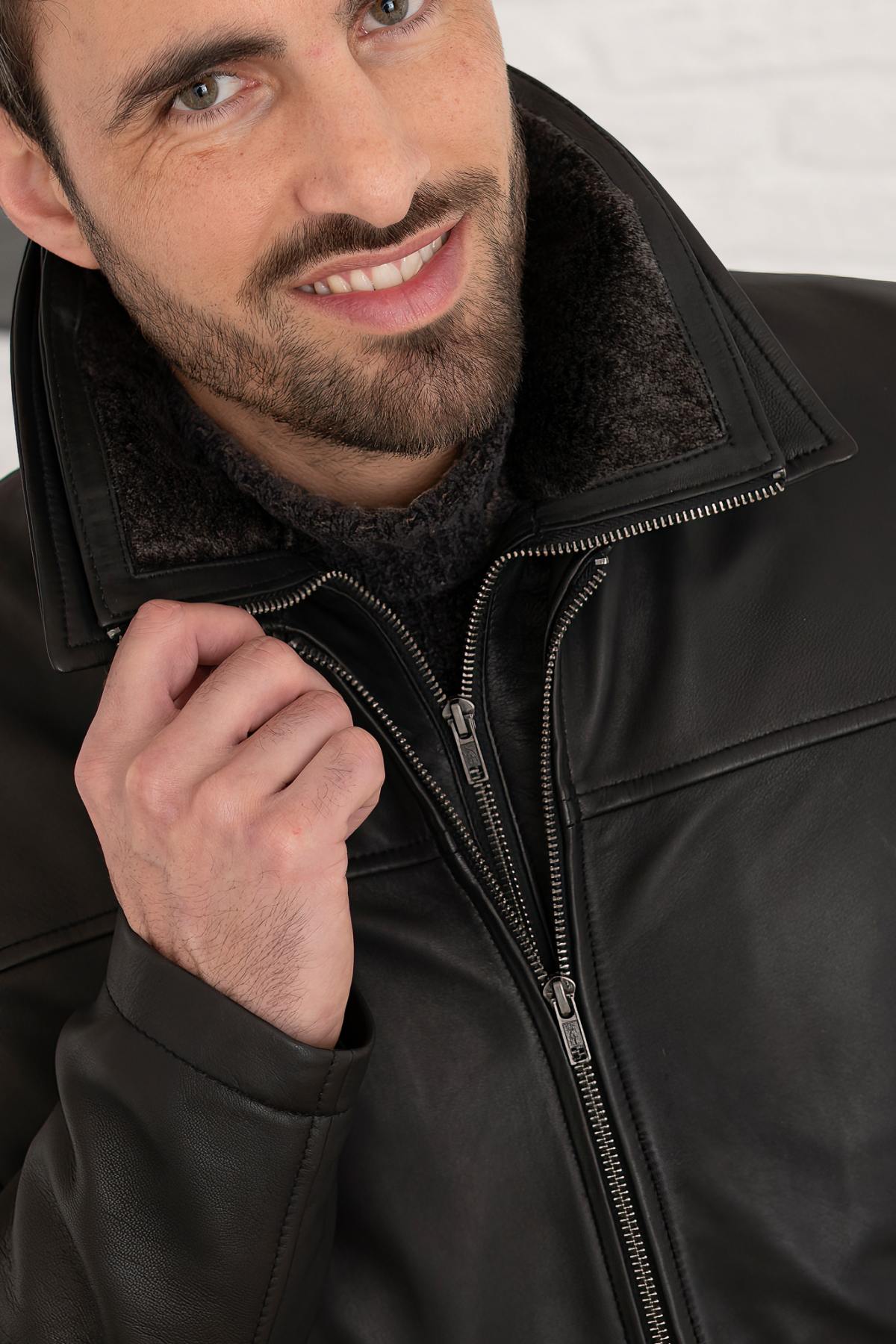 Black leather jacket with stand-up collar and removable facing - Image n°2