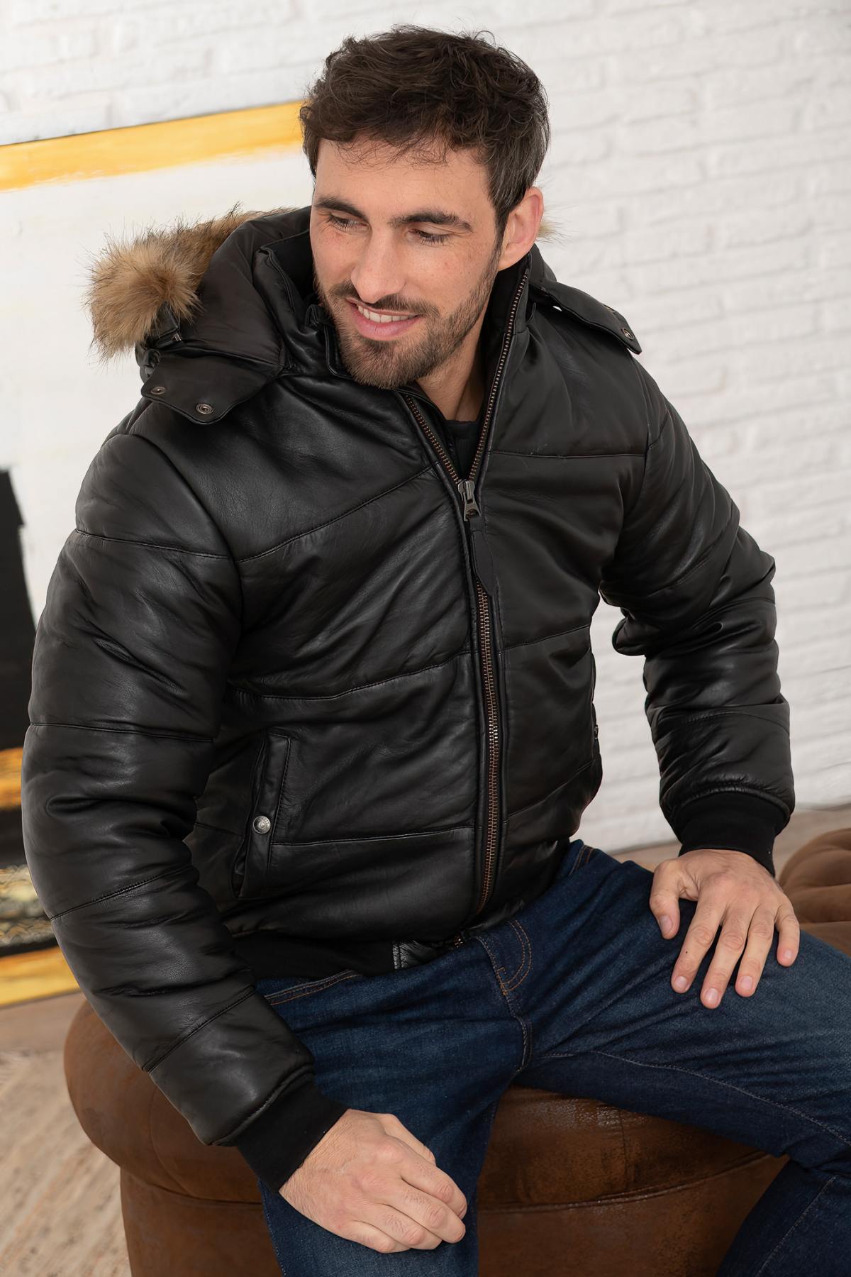 Black leather down jacket with fur collar hood - Image n°10