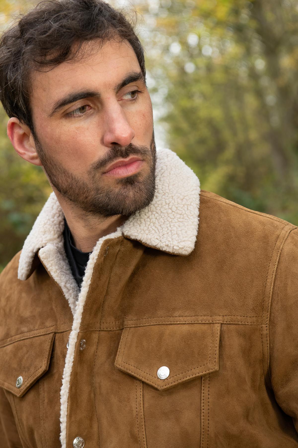 Cognac-colored suede leather trucker jacket - Image n°2