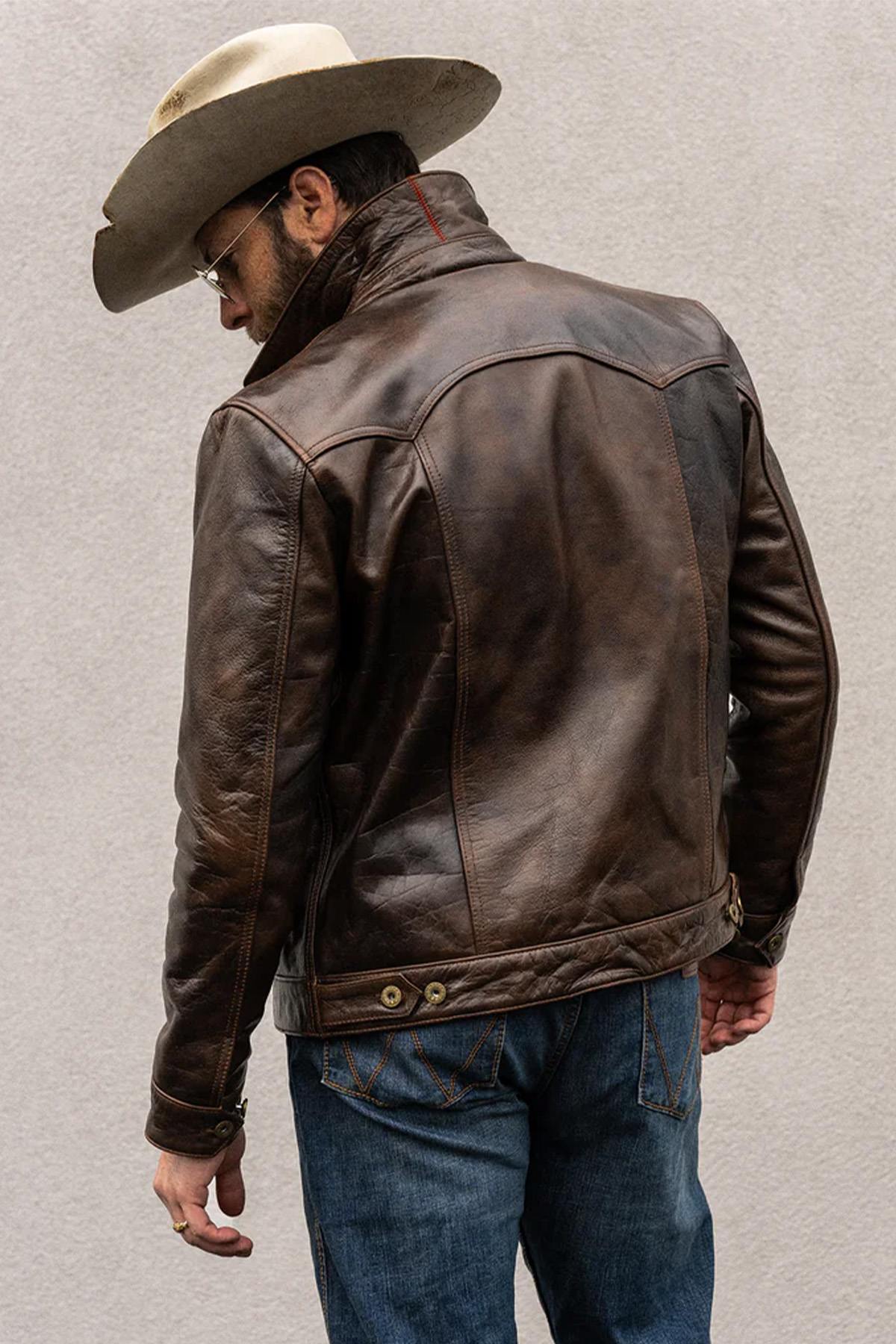 Distressed look trucker style leather jacket - Image n°10