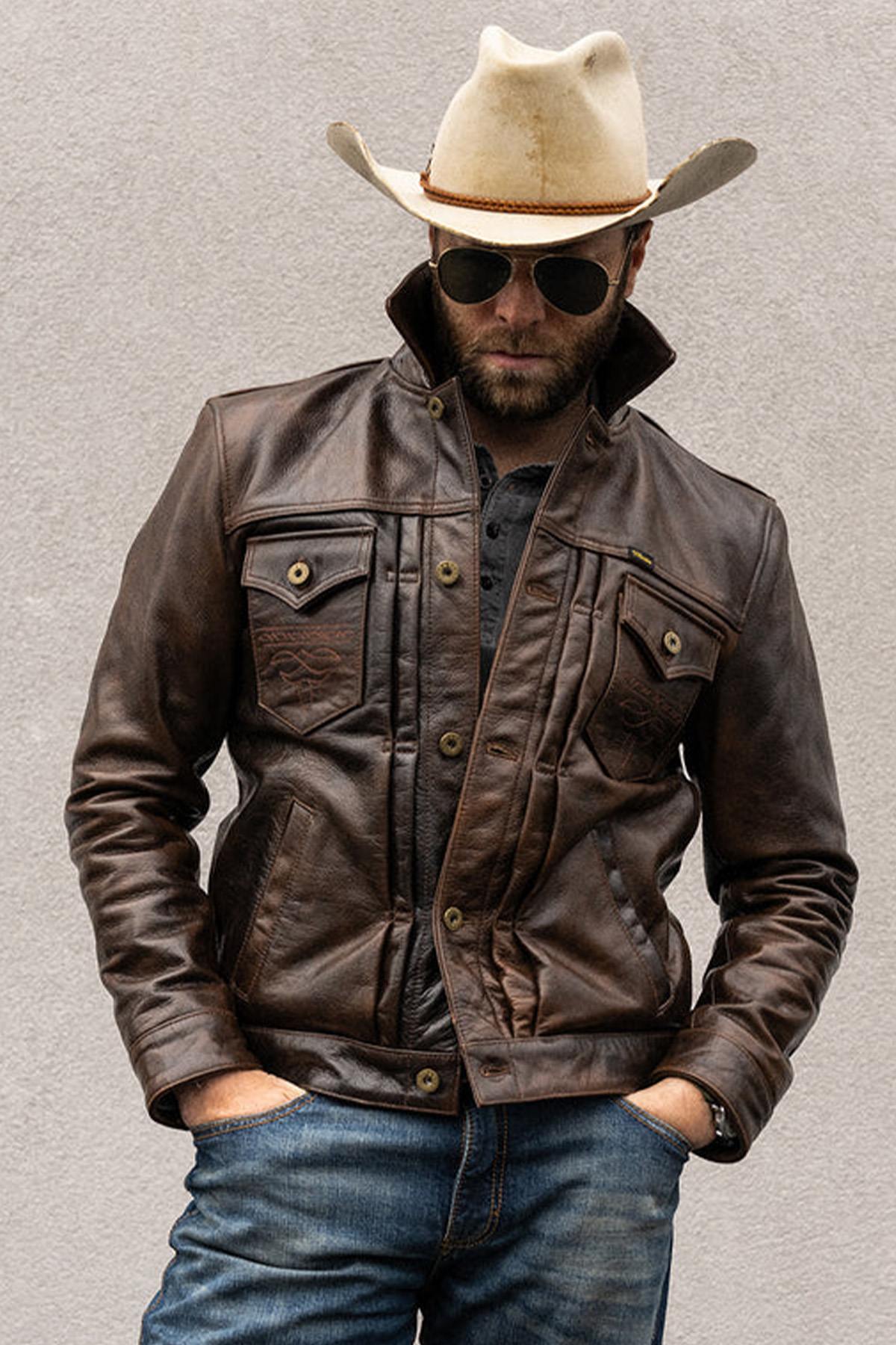 Distressed look trucker style leather jacket - Image n°9