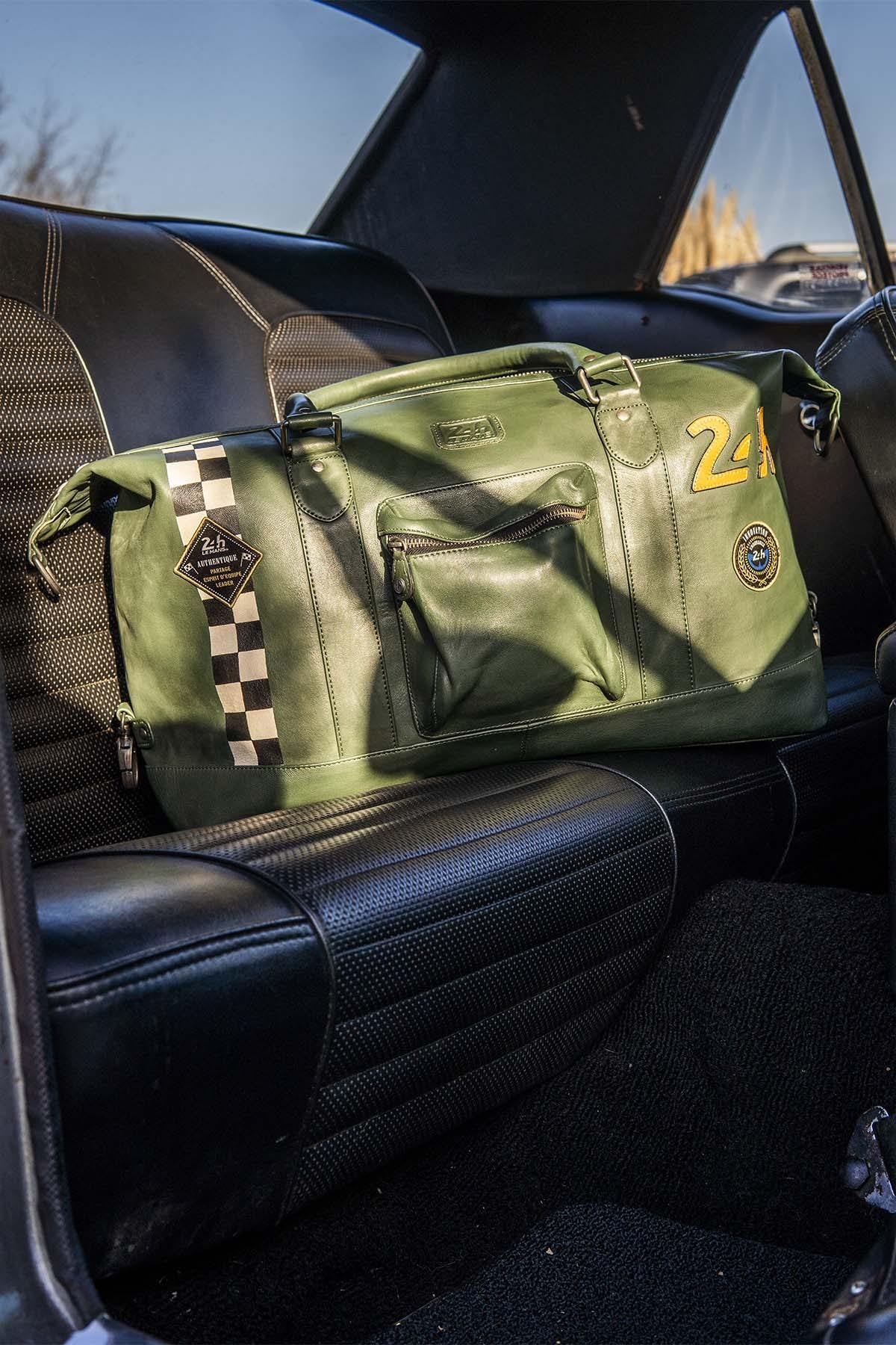 Green leather travel bag with racing checkerboard - Image n°8