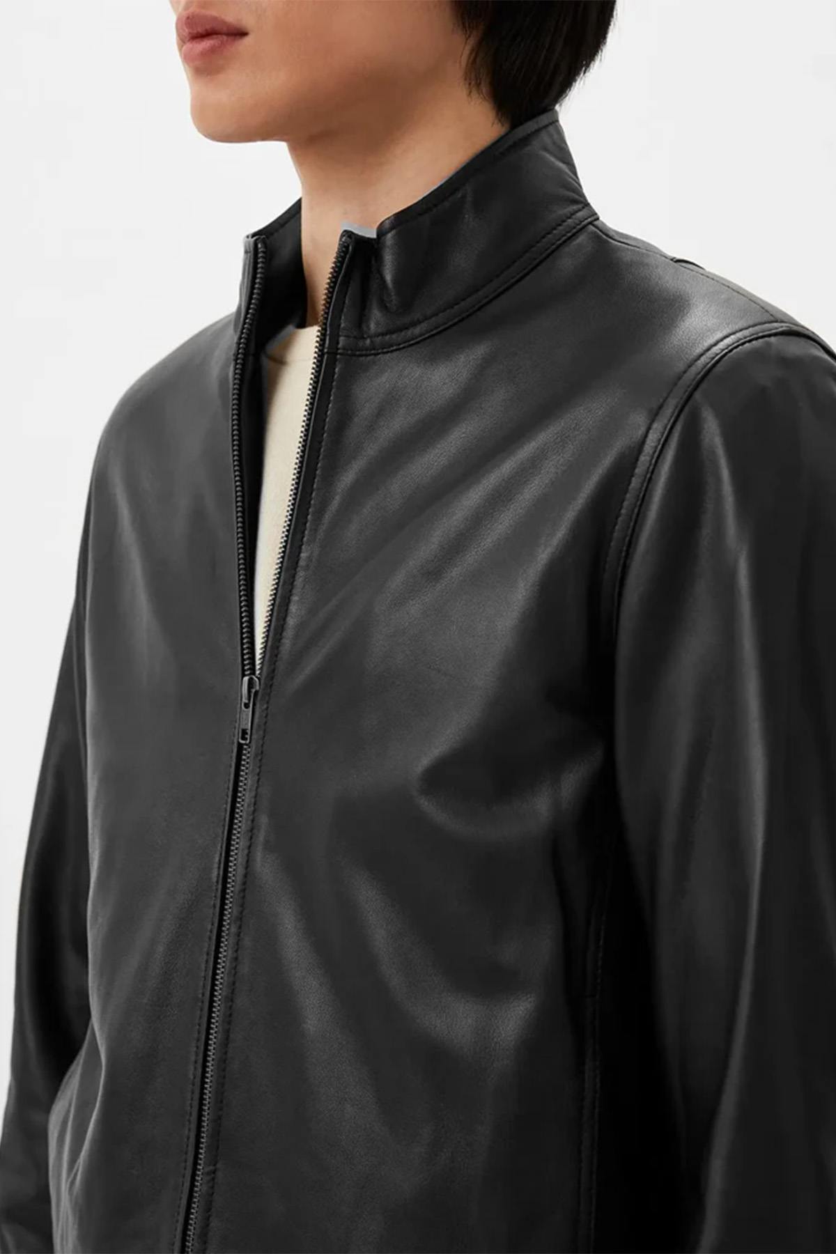 Black leather jacket with stand-up collar and ribbed edges - Image n°3