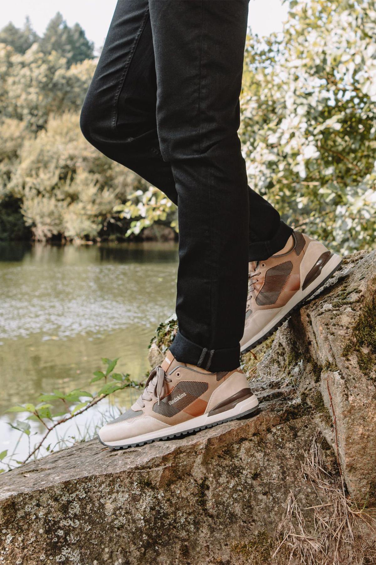 Taupe and cognac beige leather and textile sneakers - Image n°1