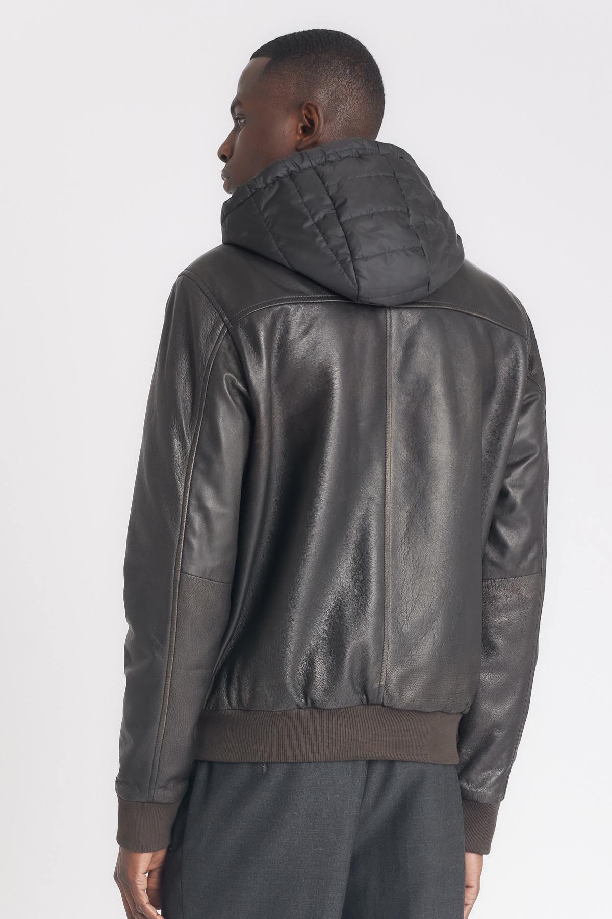 Leather jacket with shirt collar and removable hood - Image n°5