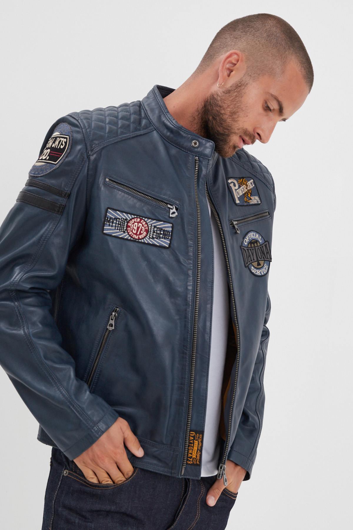 Blue racing leather jacket with vintage patches - Image n°4