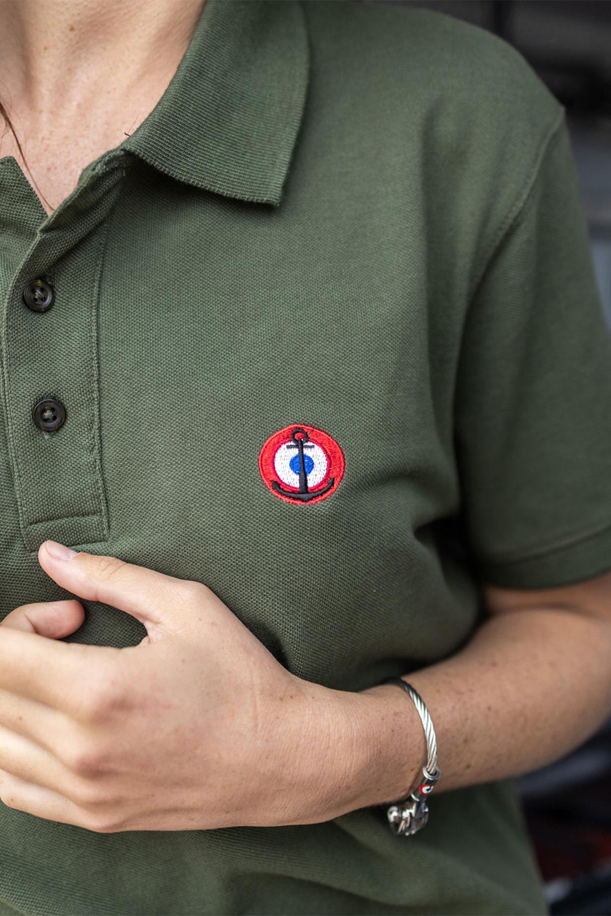 Khaki cotton polo shirt with embroidered heart cockade - Image n°3