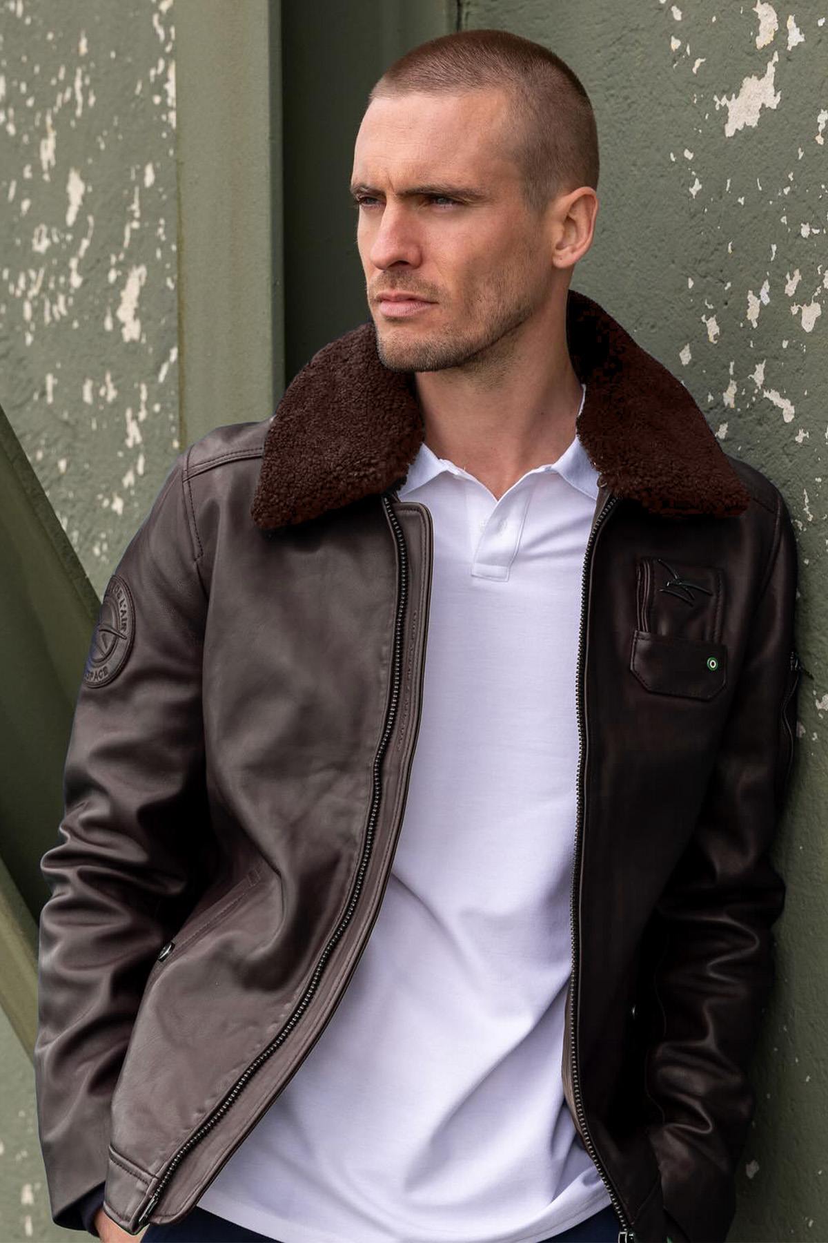 Collector's brown leather aviator jacket - Image n°1