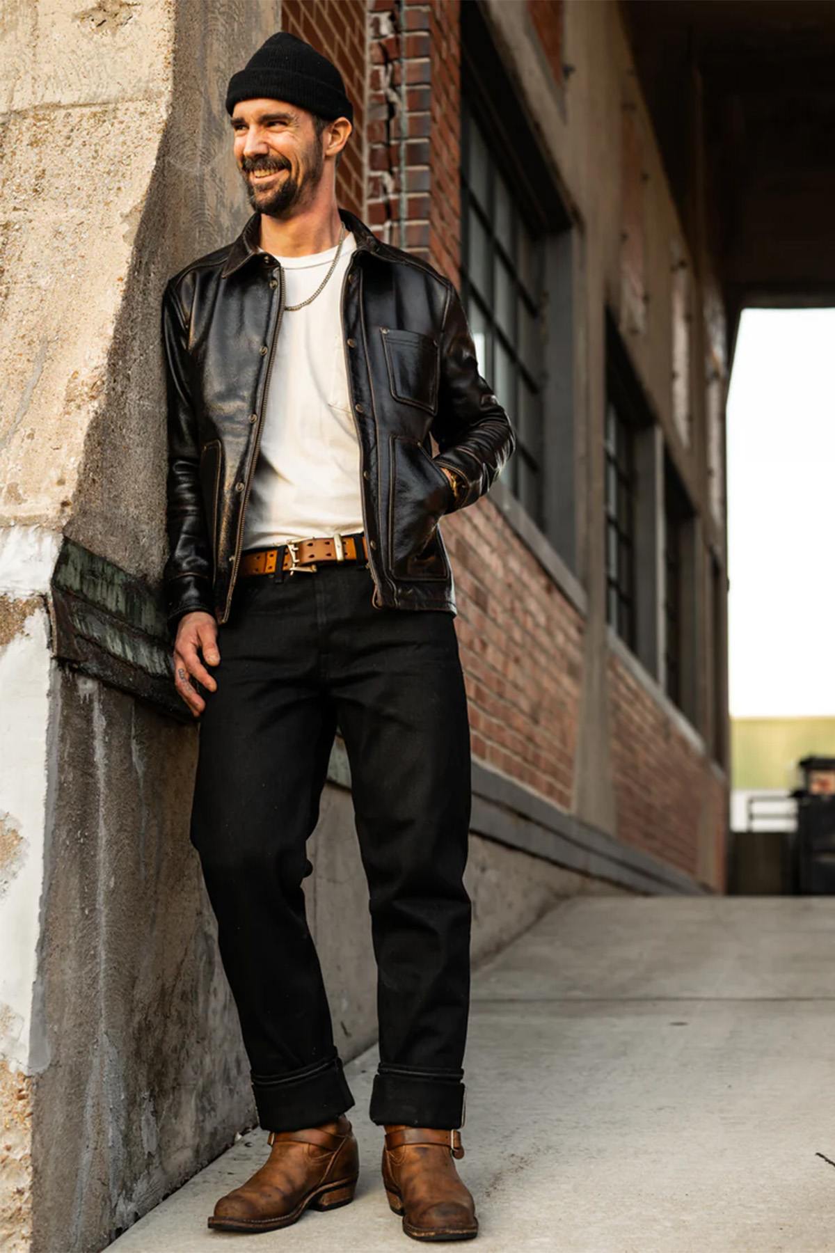 Black leather worker jacket with shirt collar - Image n°6