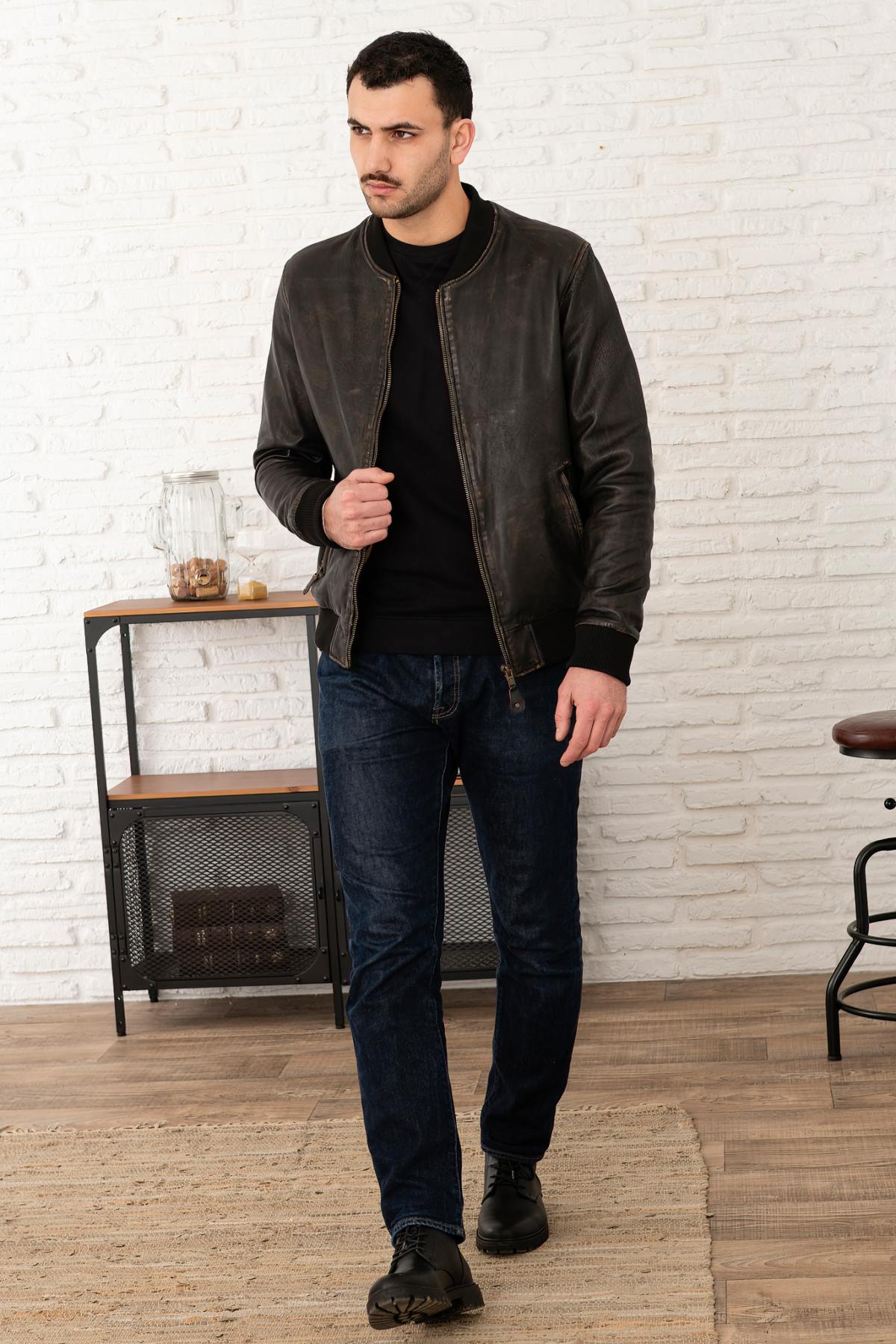 Men's Distressed Leather Bomber Jacket - Image n°4