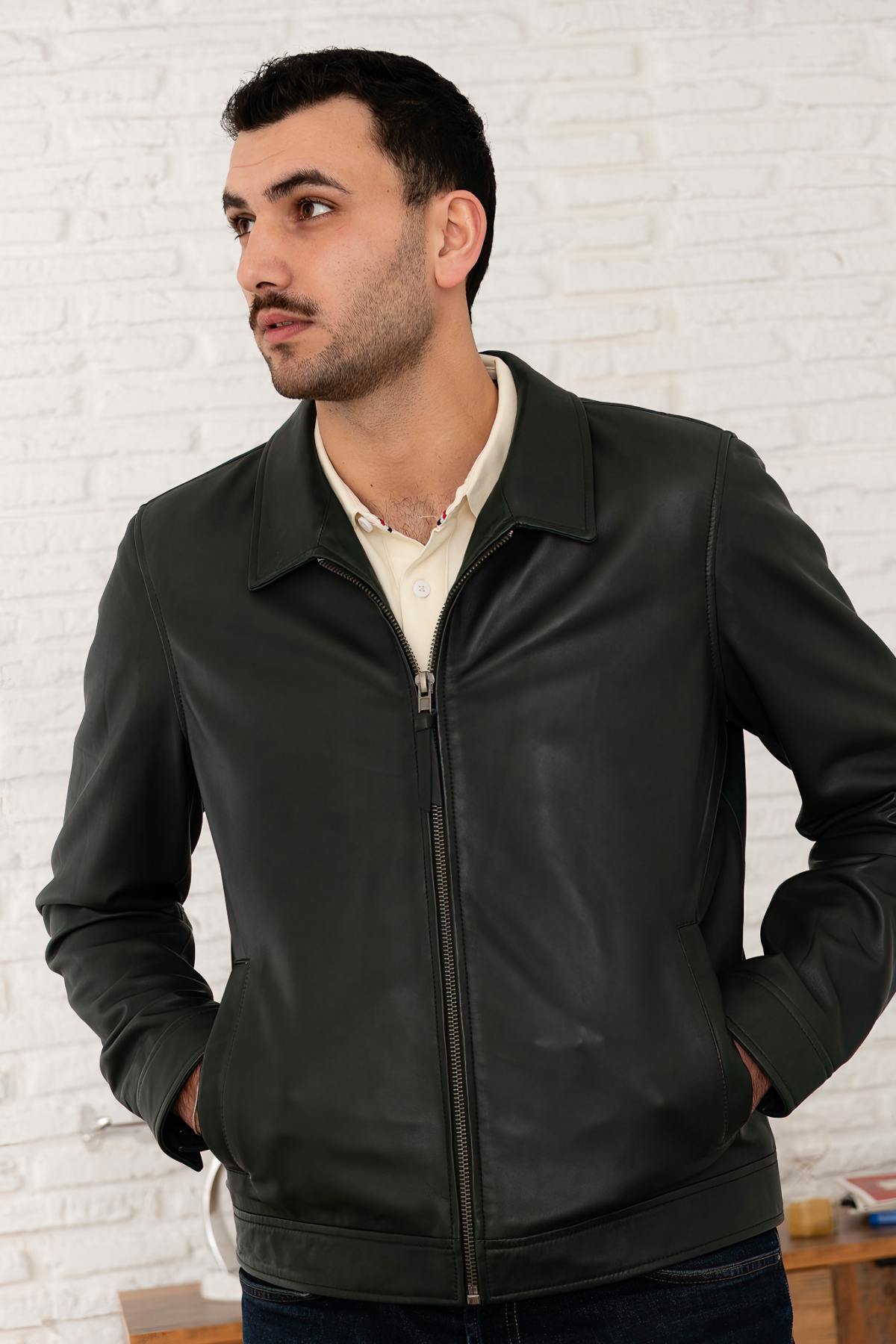 Green washed leather shirt collar jacket - Image n°1