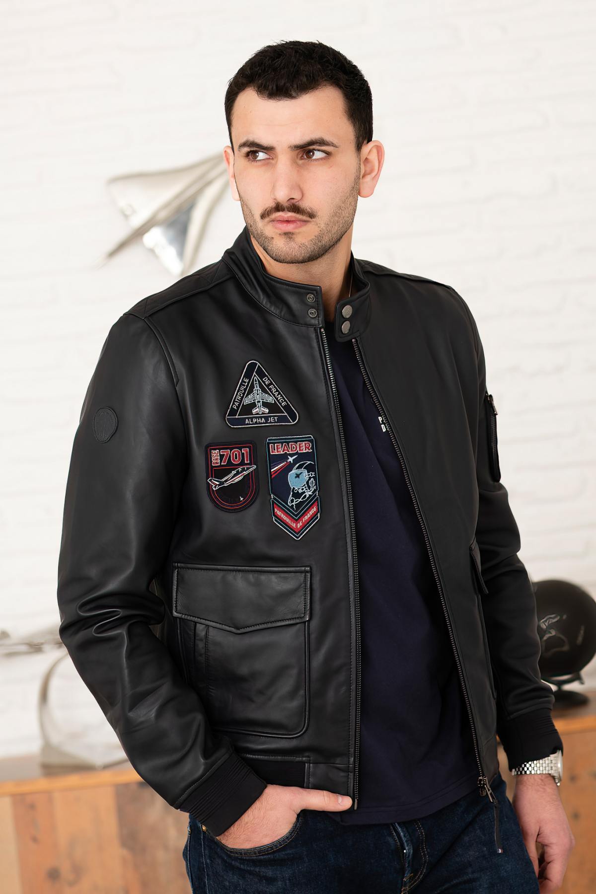 Navy blue biker collar leather jacket with PAF patches - Image n°3