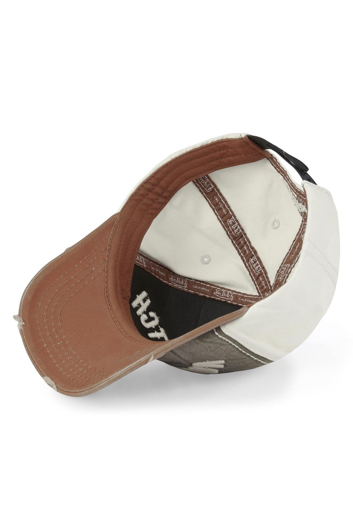 Embroidered cotton cap with worn effect in khaki, white and brown - Image n°4