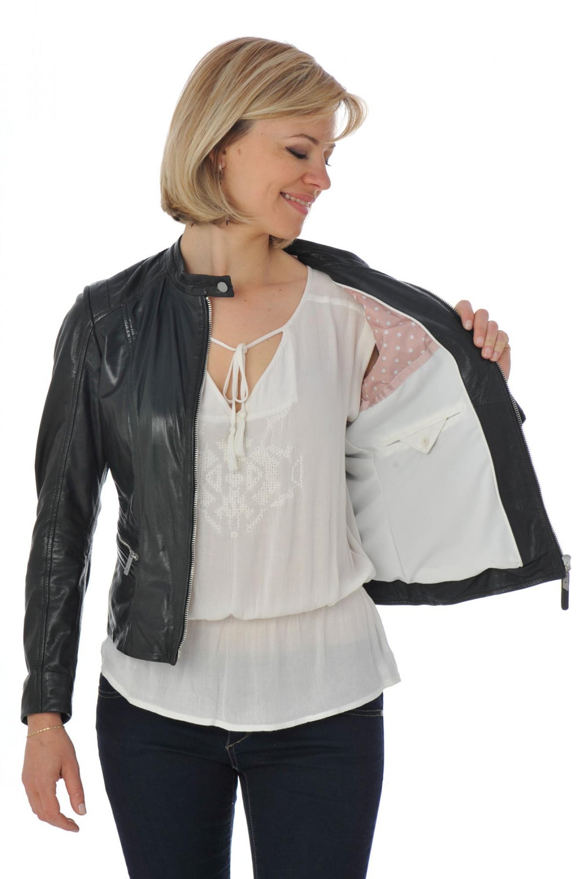 Women's black lambskin leather jacket - Image n°4