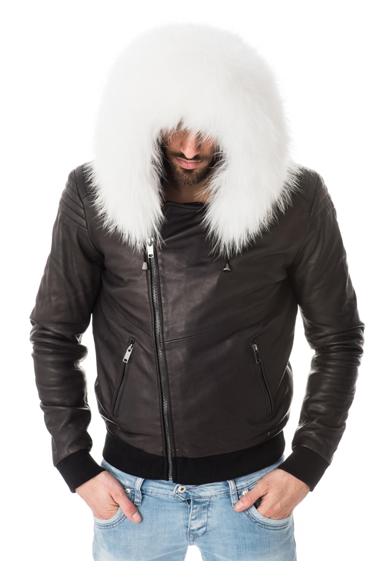 Jacket with hood in white raccoon fur - Image n°5