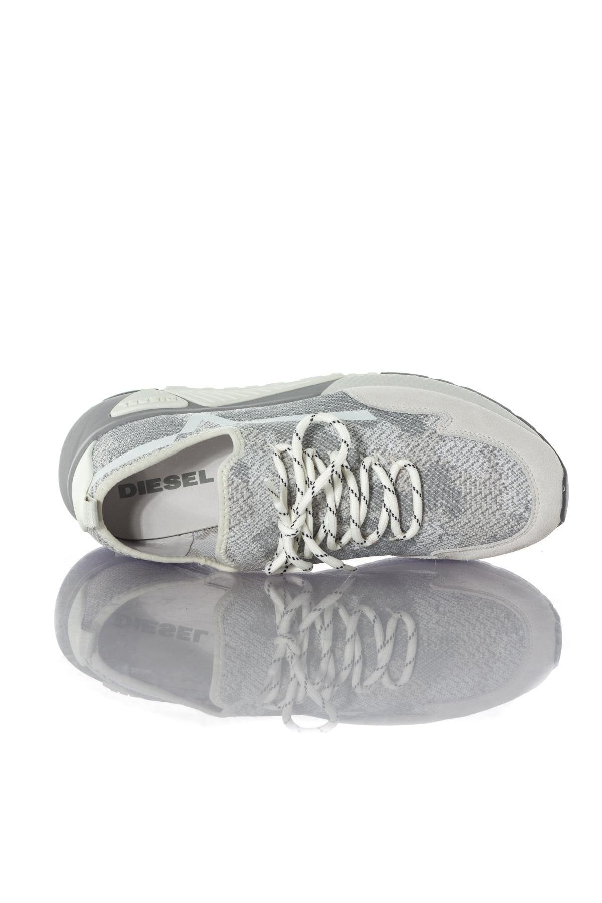 Gray canvas running shoes - Image n°3