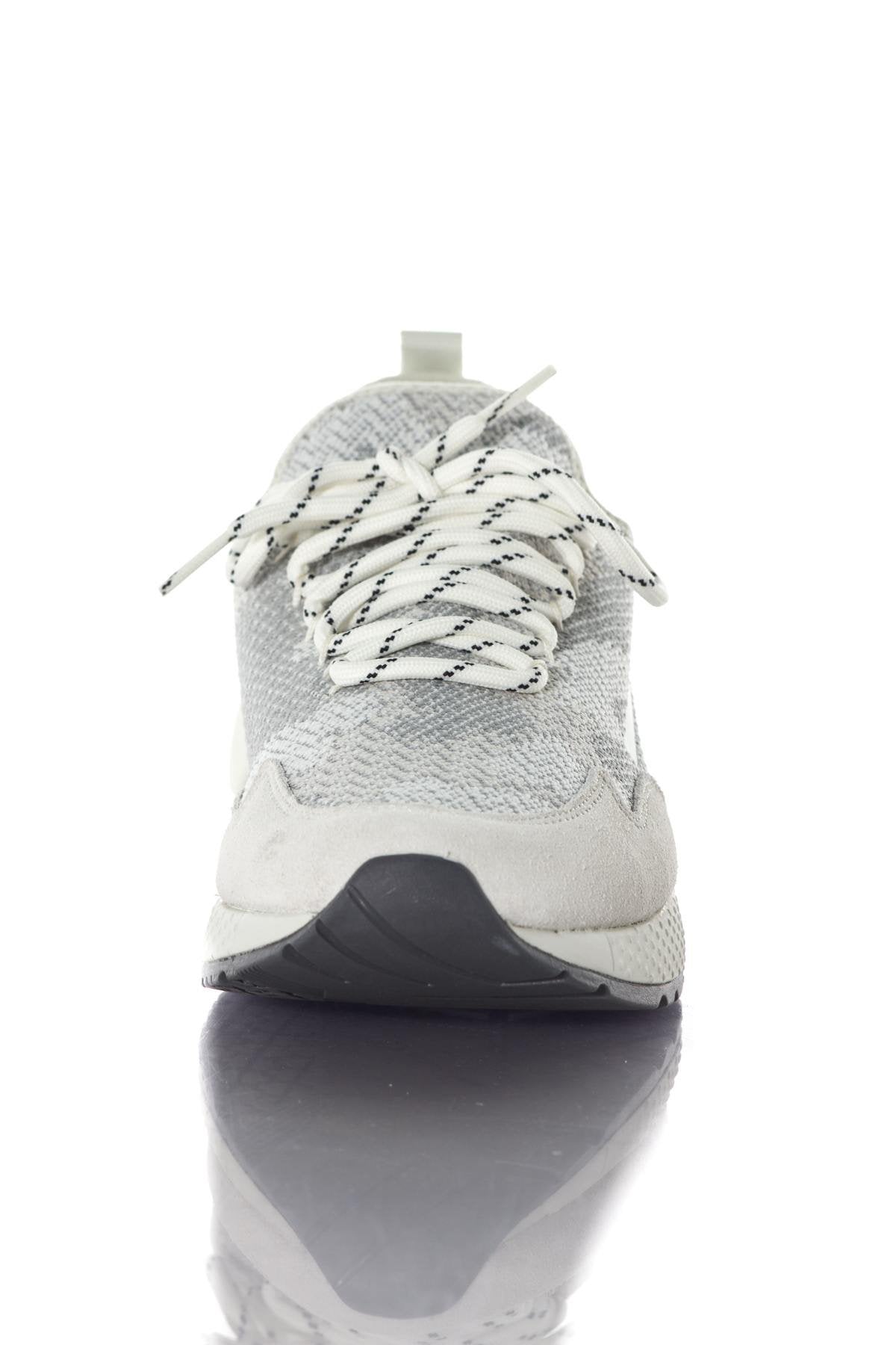 Gray canvas running shoes - Image n°5