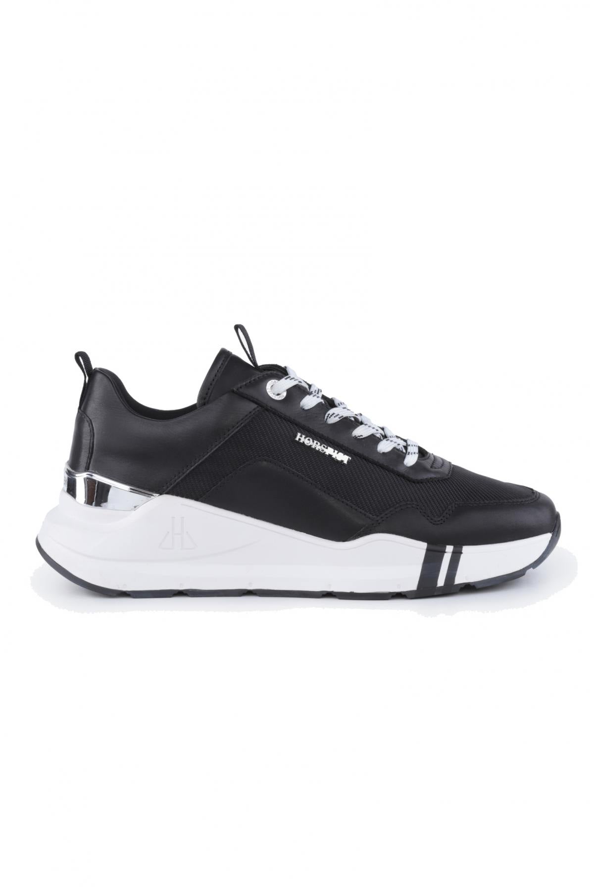 Black and white sneakers - Image n°2