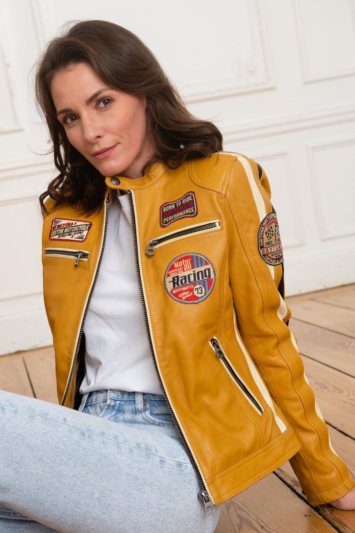 Yellow racer-style leather jacket - Image n°1