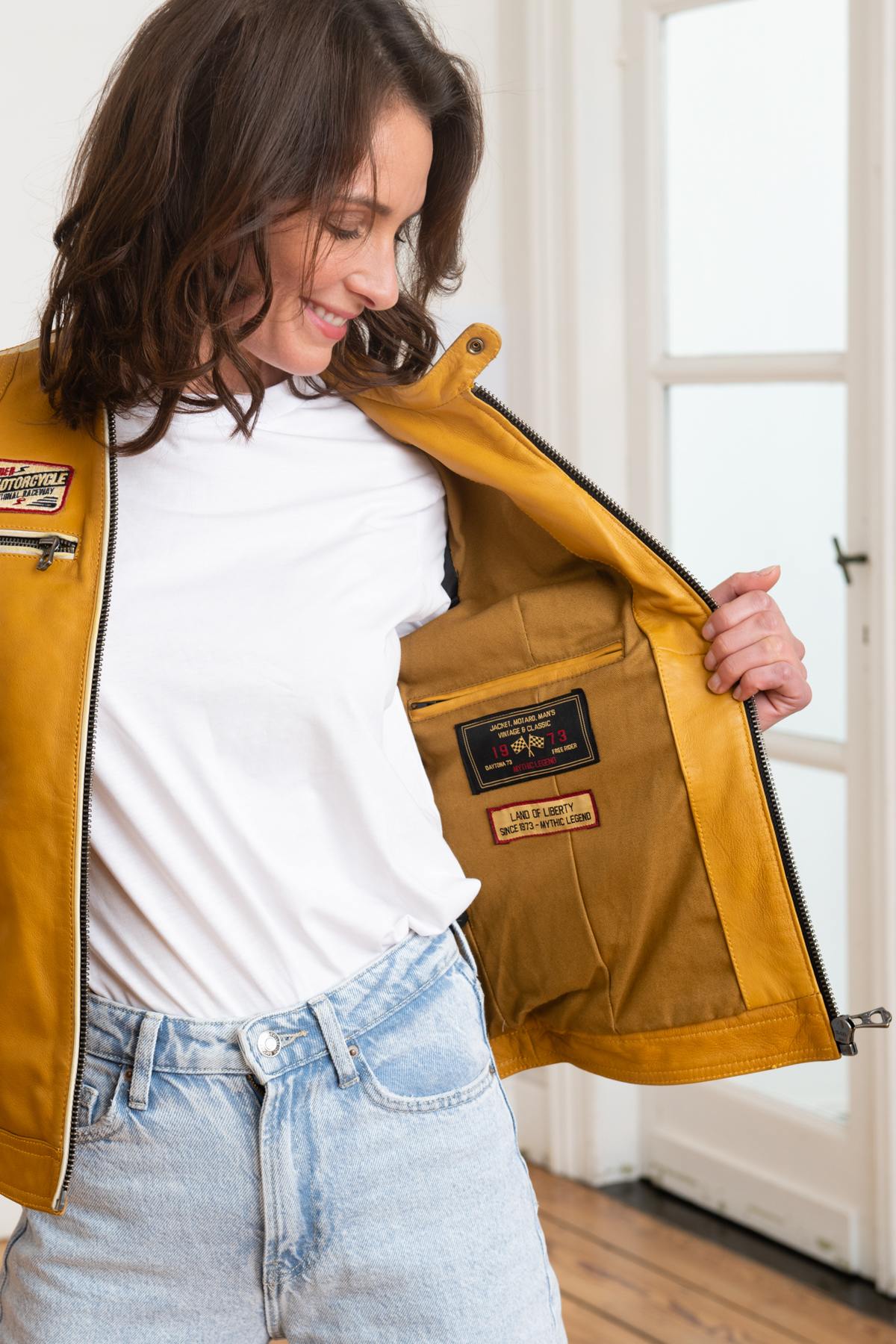 Yellow racer-style leather jacket - Image n°3