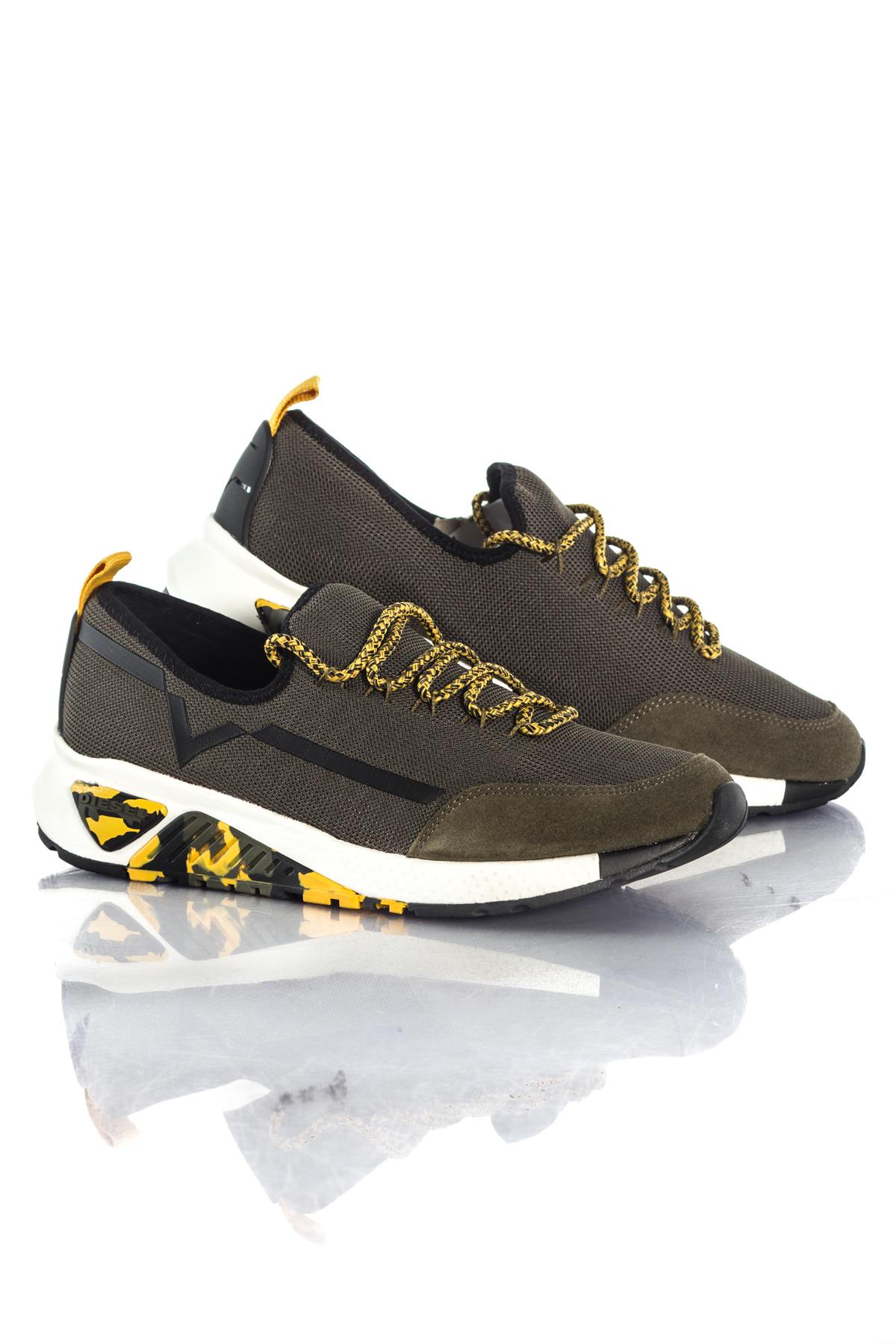 Olive-colored Diesel canvas sneakers - Image n°1