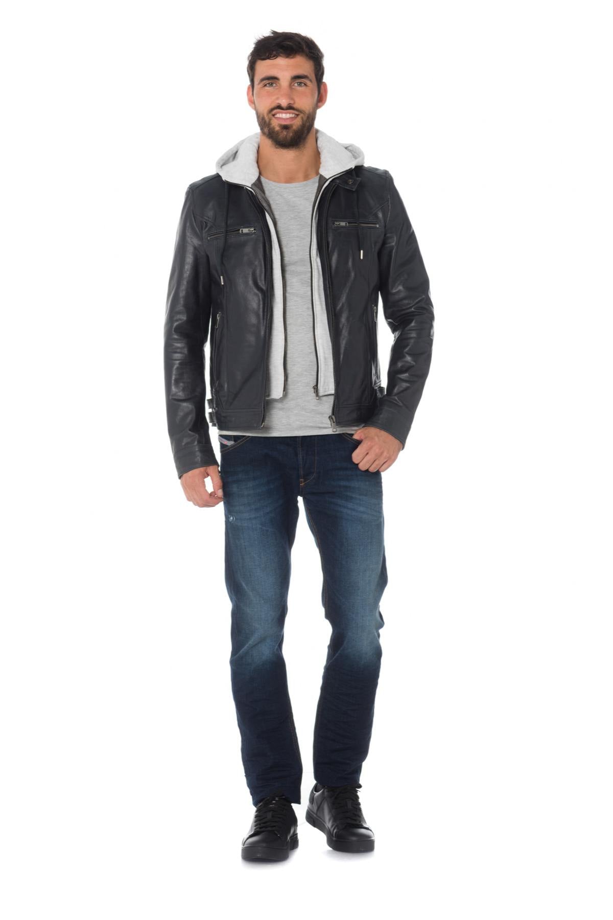 Buffalo leather jacket with hood - Image n°2