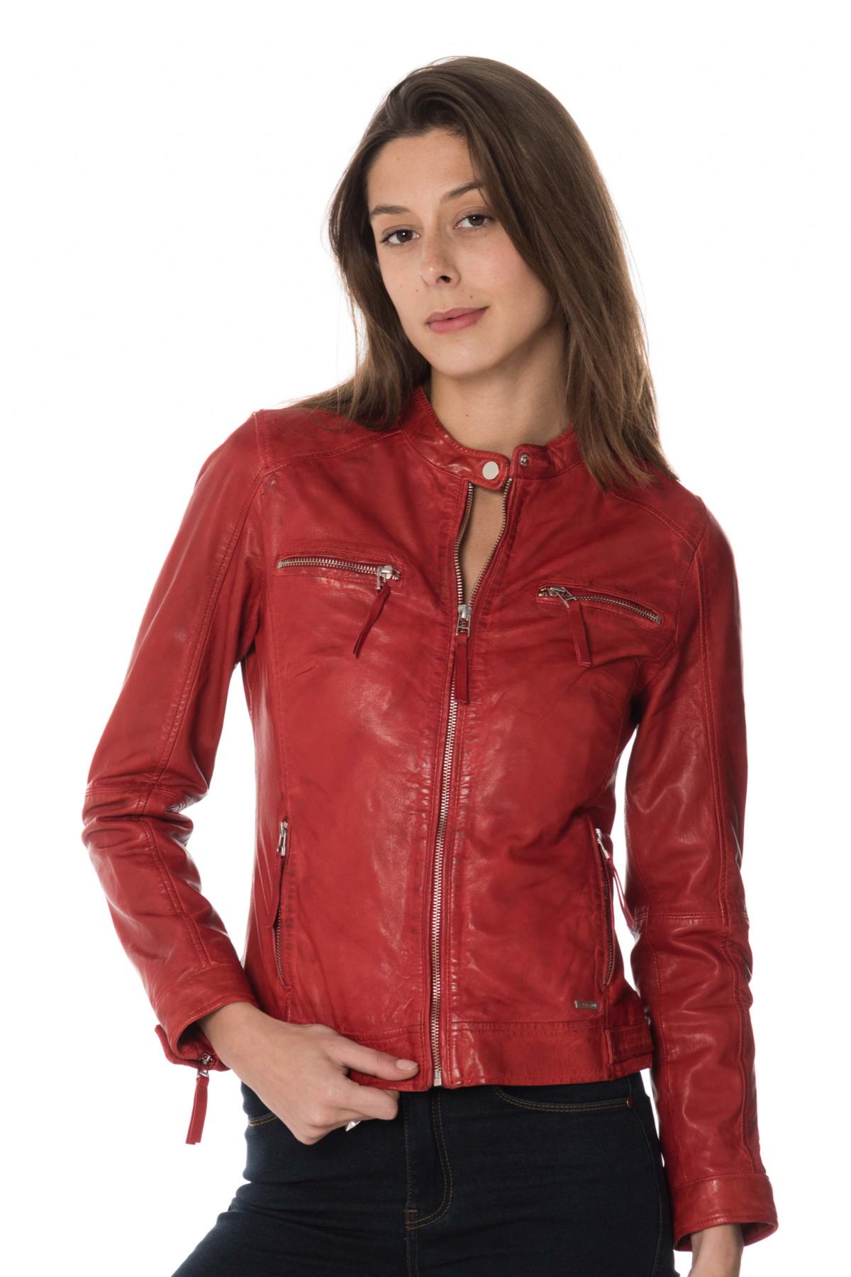 Women's red leather jacket - Image n°1